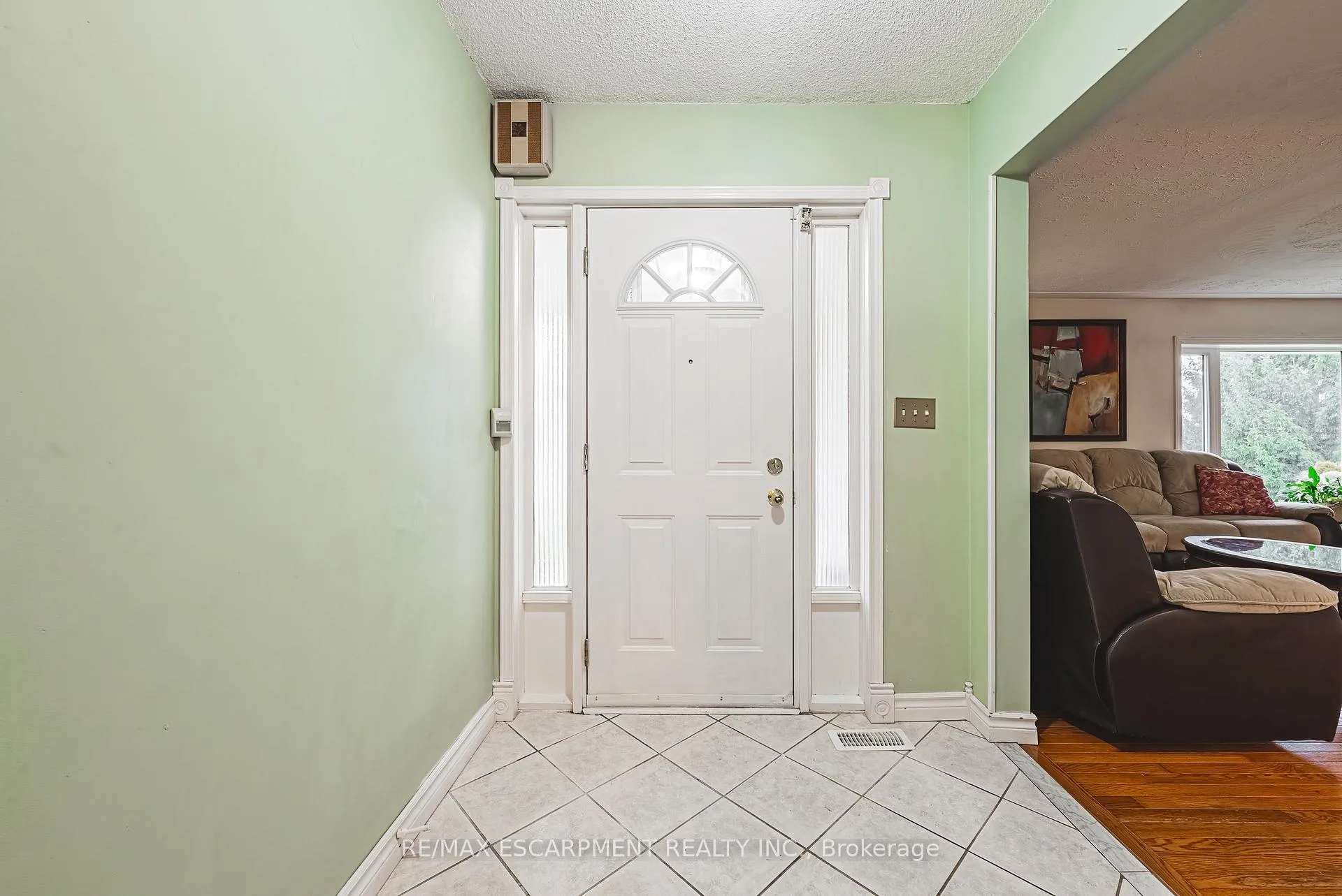 Photo 4 of 5100 White Church Road, Hamilton, Rural Glanbrook — HOMEH