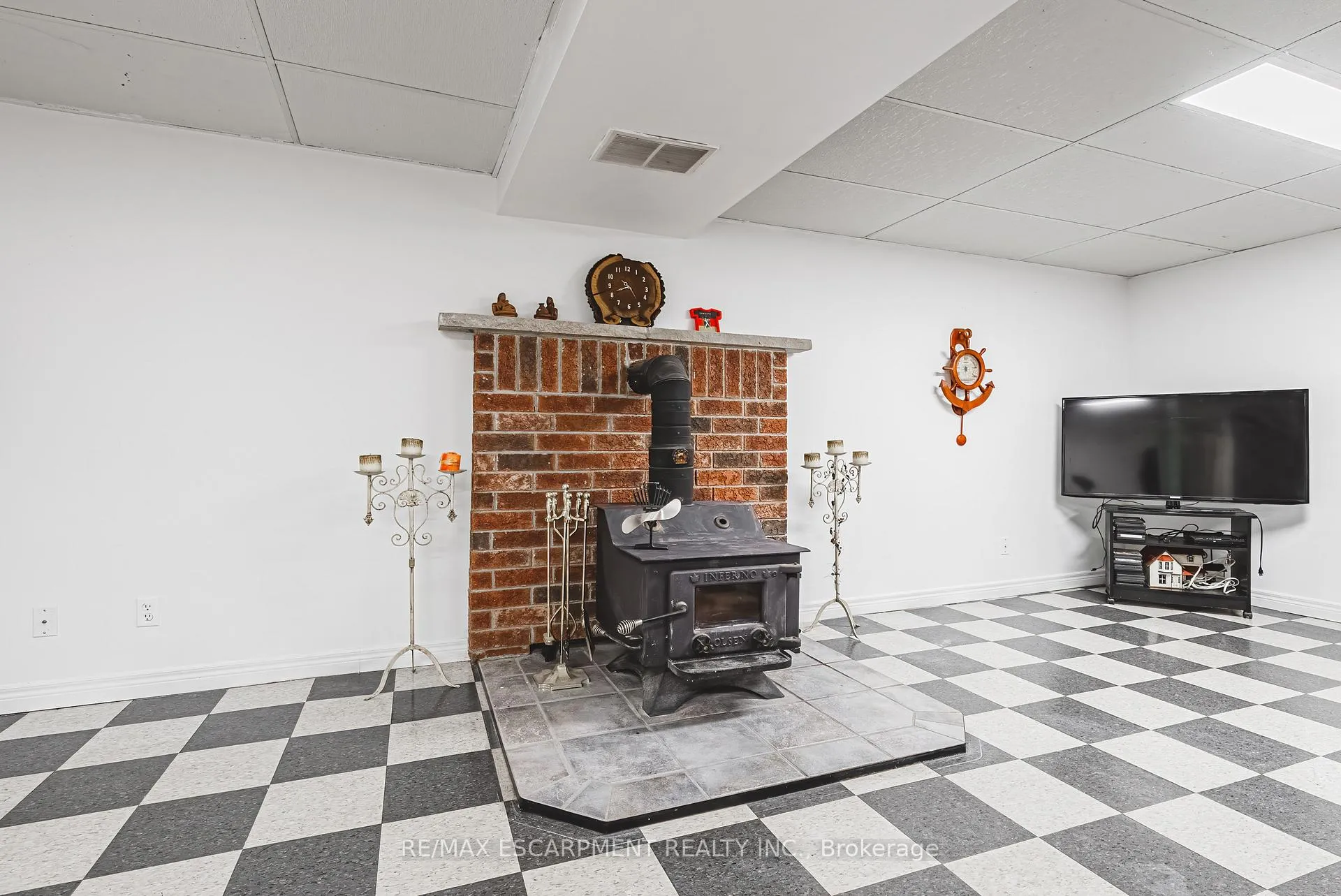 Photo 24 of 5100 White Church Road, Hamilton, Rural Glanbrook — HOMEH