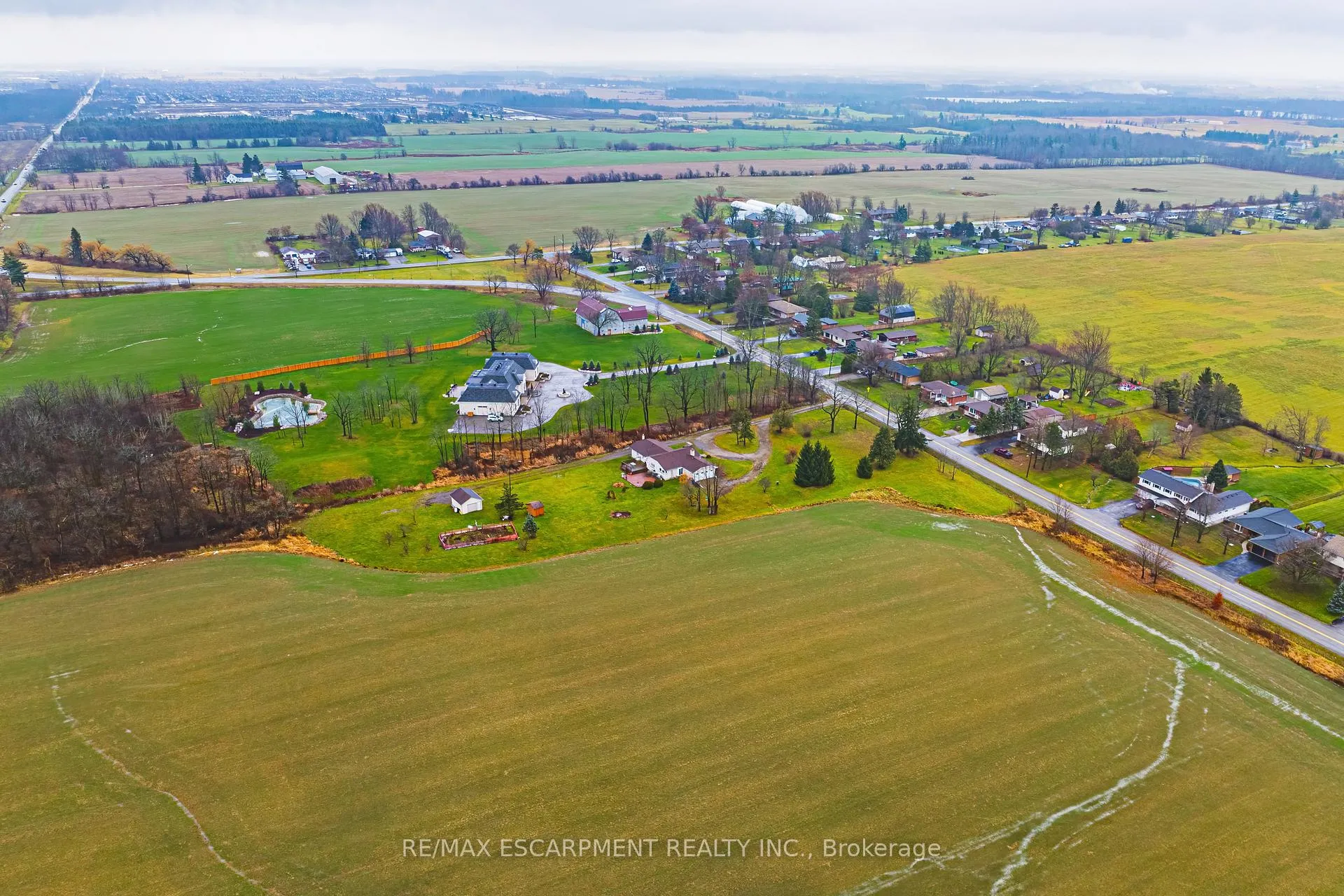 Photo 40 of 5100 White Church Road, Hamilton, Rural Glanbrook — HOMEH