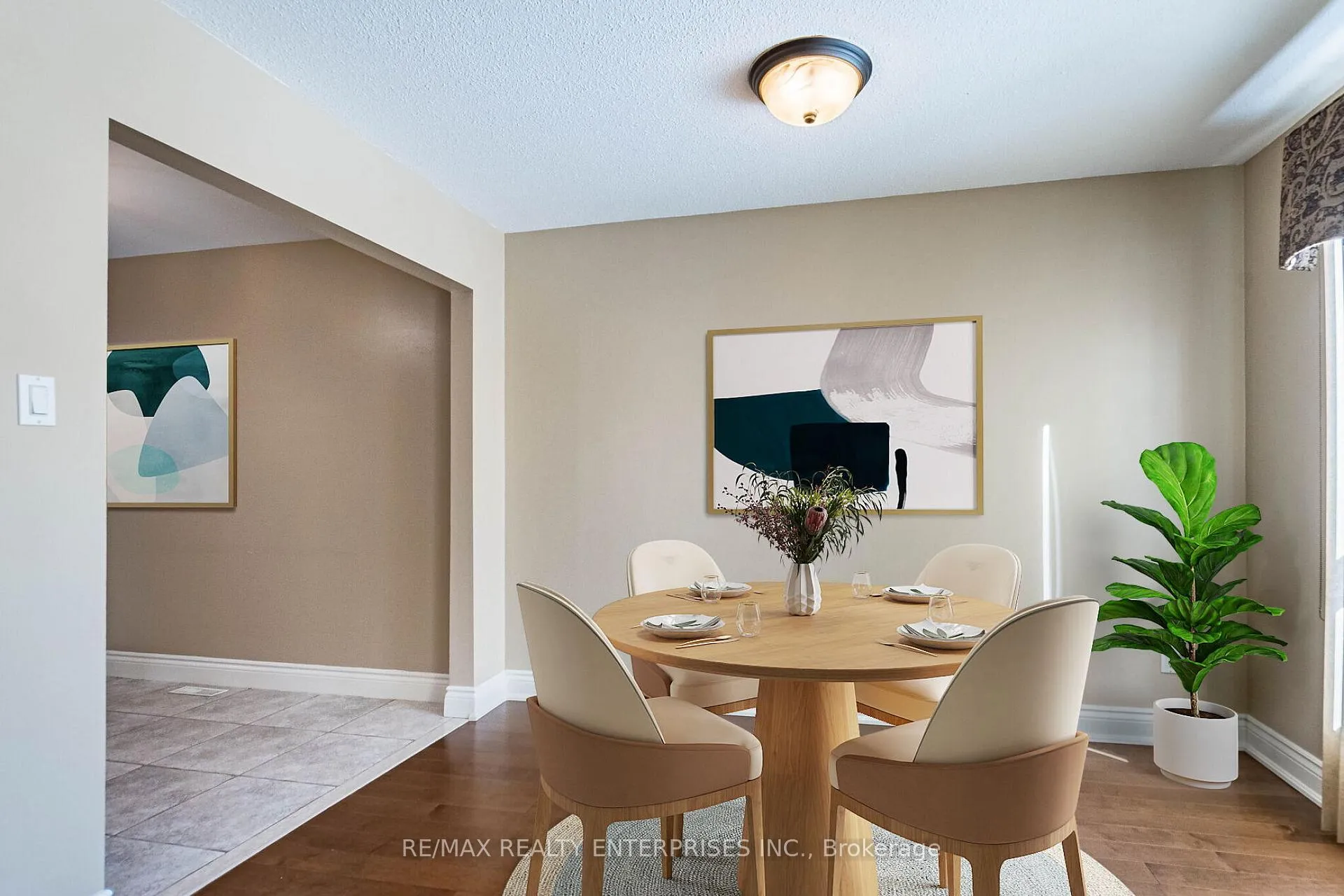 Photo 17 of 3016 Rymal Road, Mississauga, Applewood — HOMEH