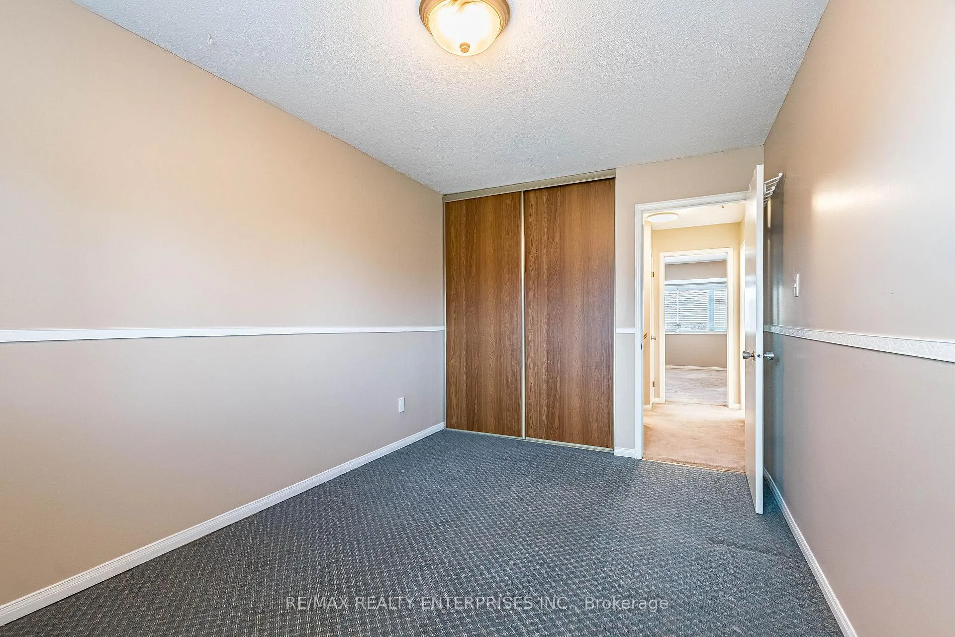 Photo 34 of 3016 Rymal Road, Mississauga, Applewood — HOMEH
