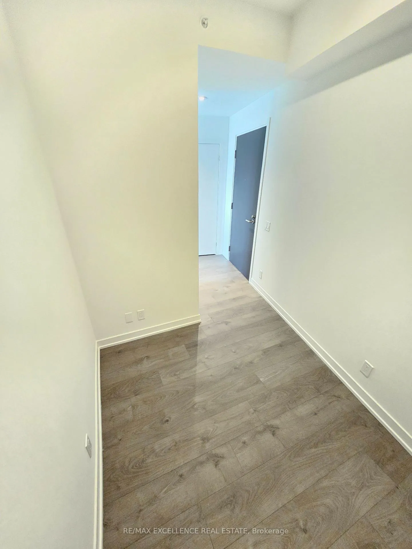 Photo 7 of Unit 3103, 39 Mary Street, Barrie, City Centre — HOMEH