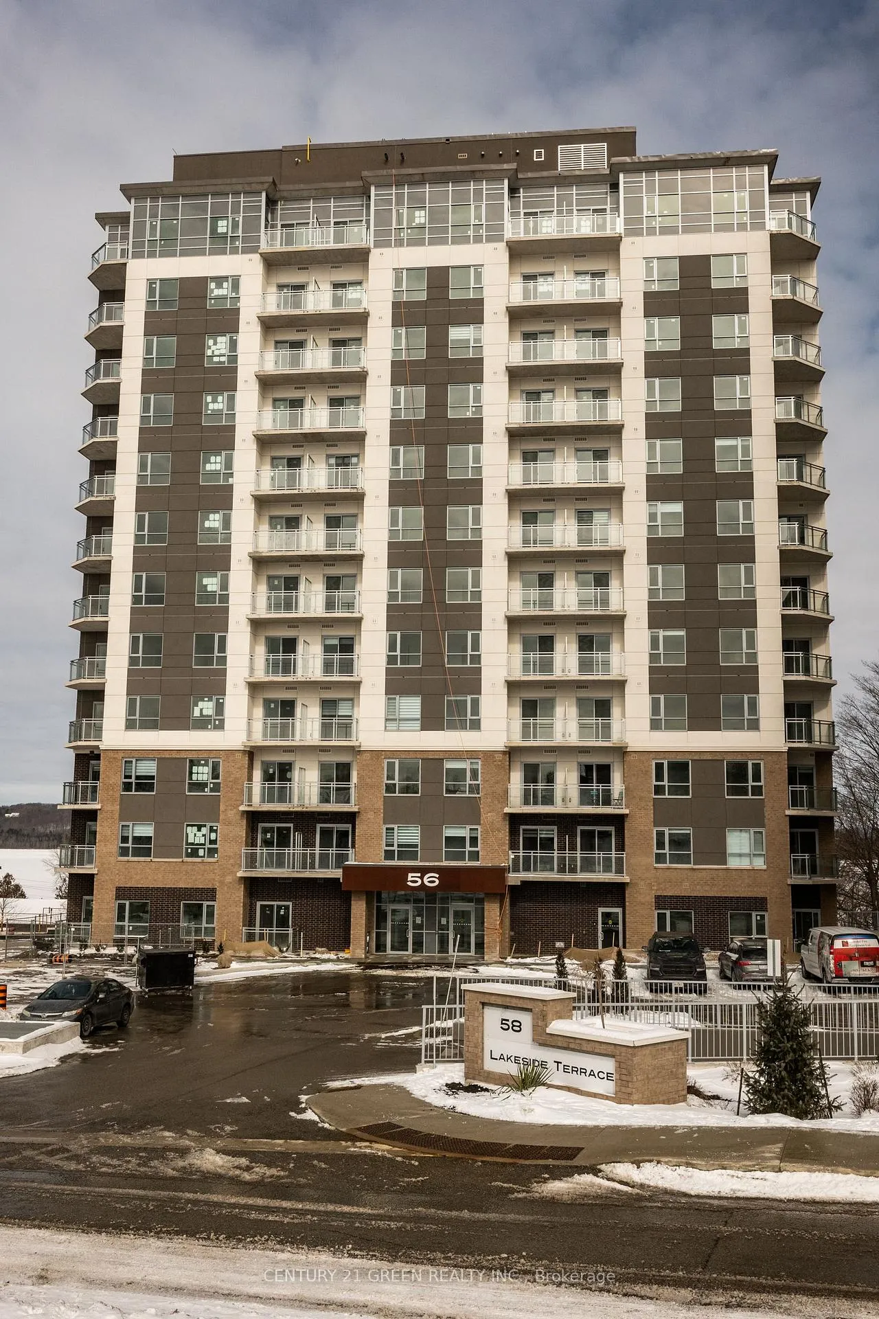 Photo 1 of Unit 607, 56 Lakeside Terrace, Barrie, Little Lake — HOMEH