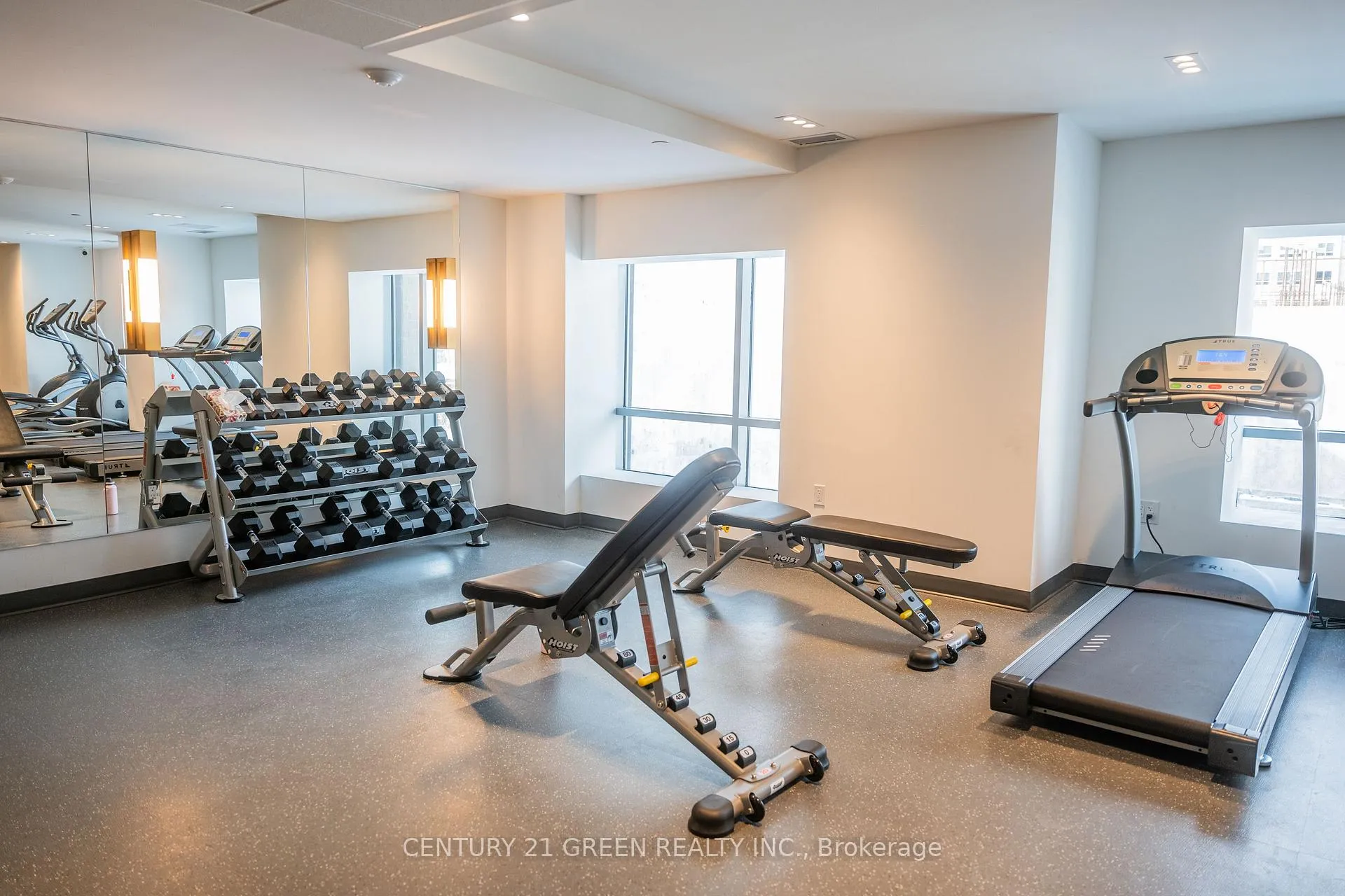 Photo 7 of Unit 607, 56 Lakeside Terrace, Barrie, Little Lake — HOMEH