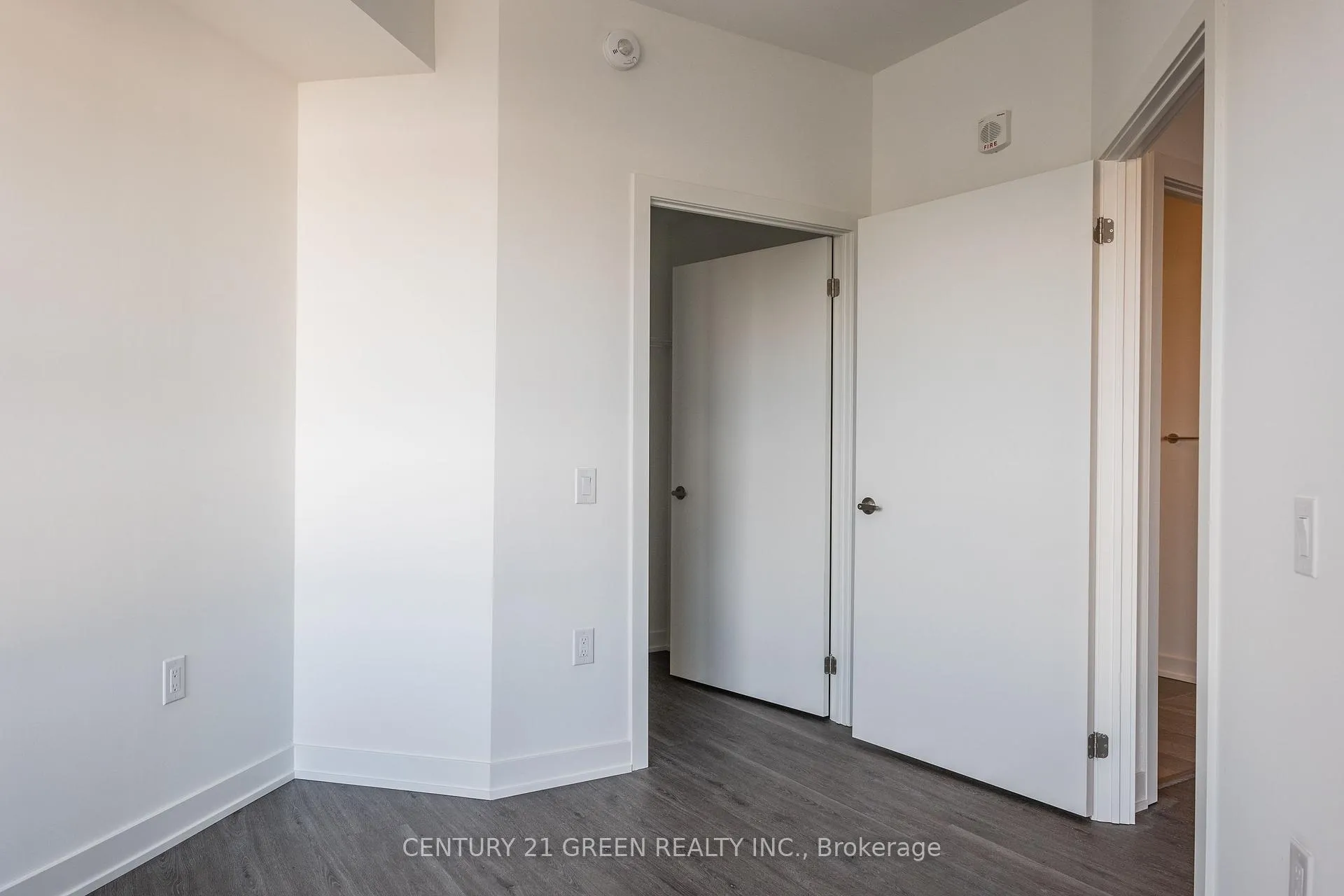 Photo 22 of Unit 607, 56 Lakeside Terrace, Barrie, Little Lake — HOMEH