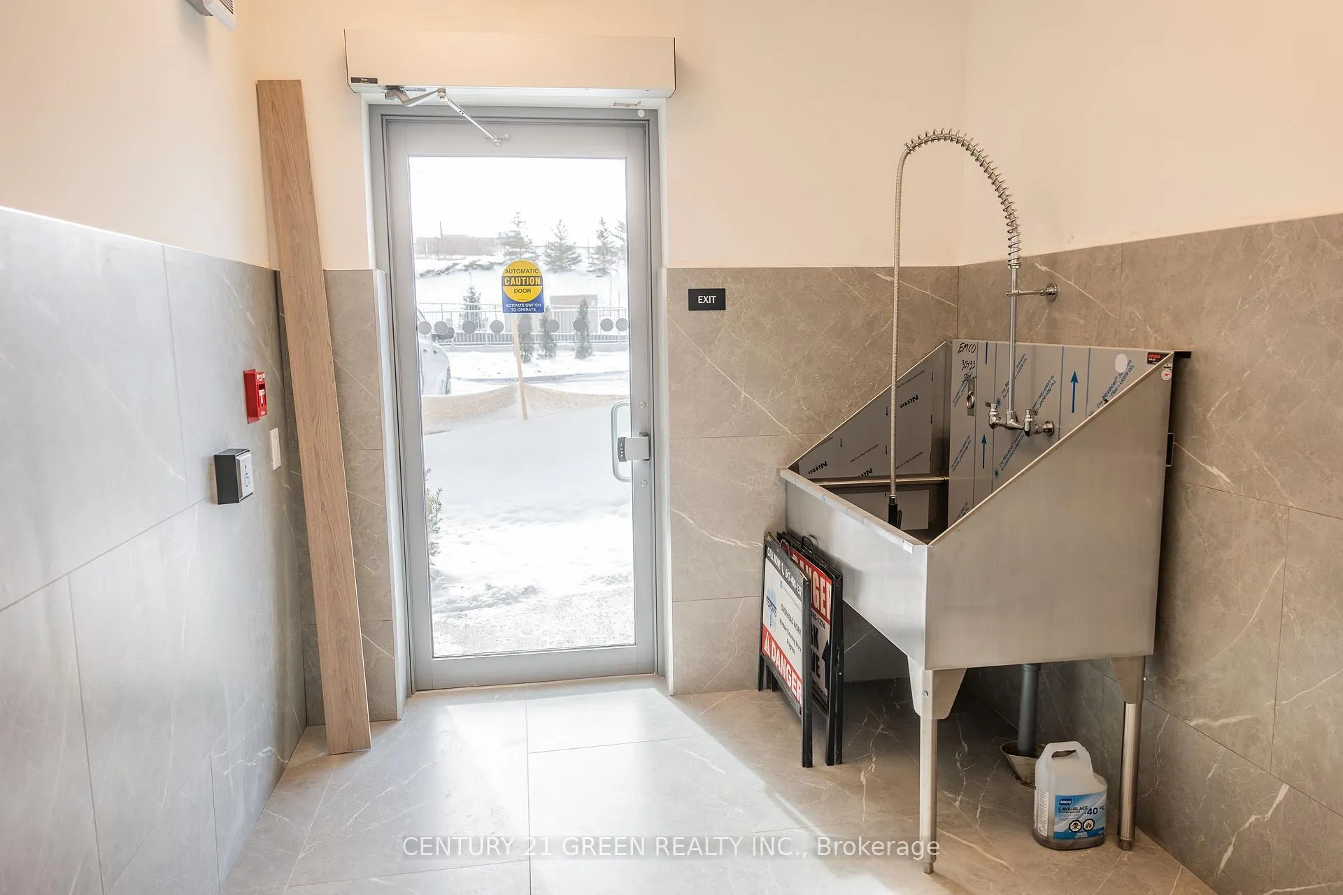 Photo 36 of Unit 607, 56 Lakeside Terrace, Barrie, Little Lake — HOMEH