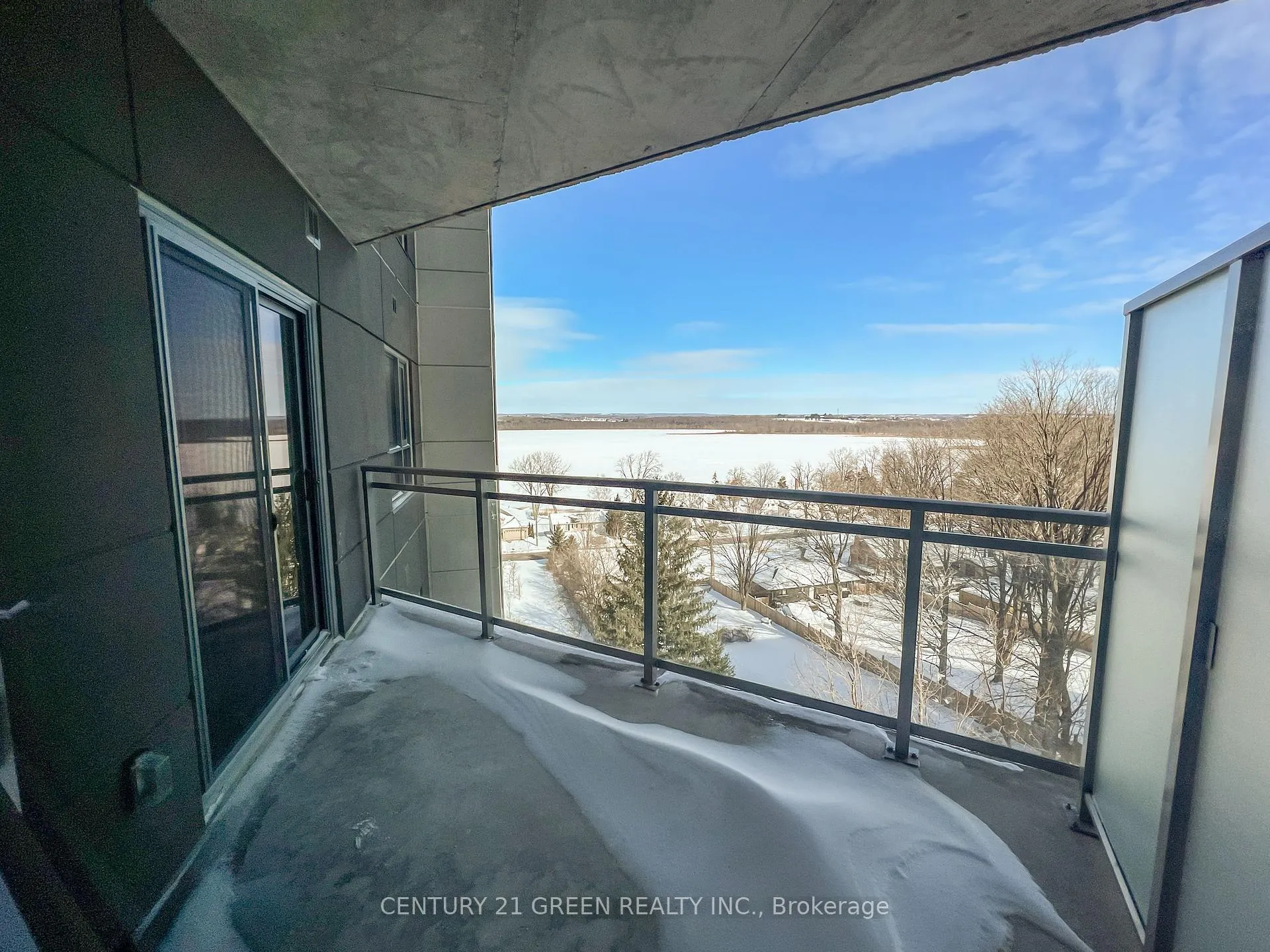 Photo 37 of Unit 607, 56 Lakeside Terrace, Barrie, Little Lake — HOMEH