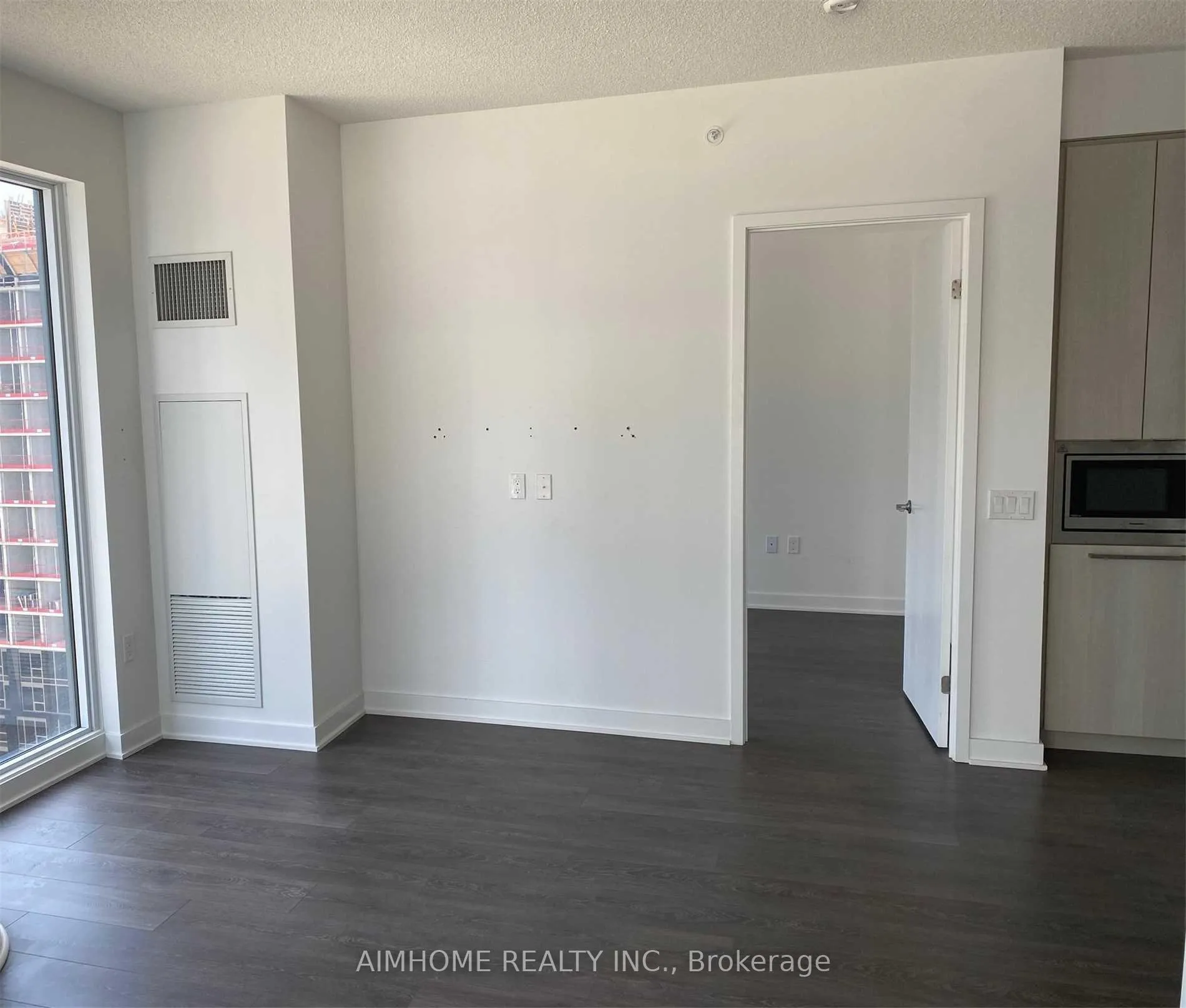 Photo 8 of Unit 2908, 125 blue jay Way, Bluewater, Hay — HOMEH
