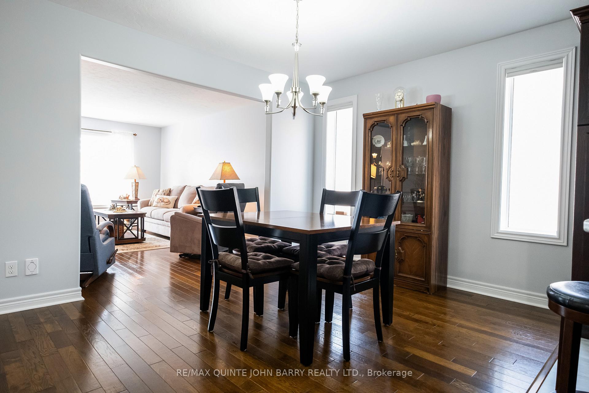 Photo 4 of 26 Fox Den Drive, Brighton, Brighton (Town) — HOMEH