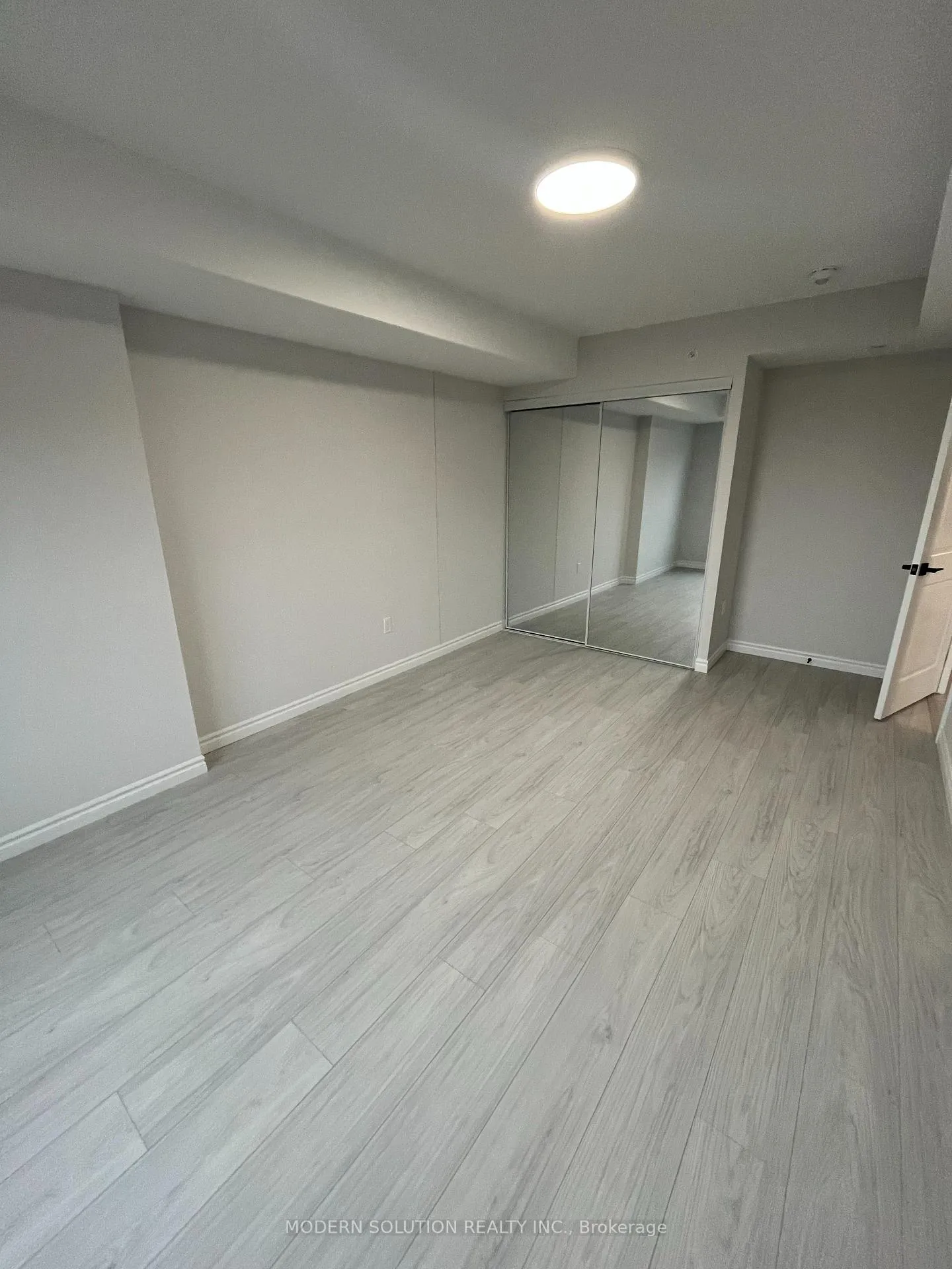 Photo 7 of Unit 404, 50 Otterbein Road, Kitchener — HOMEH