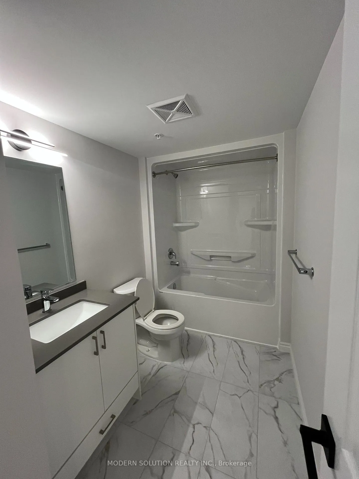 Photo 10 of Unit 404, 50 Otterbein Road, Kitchener — HOMEH