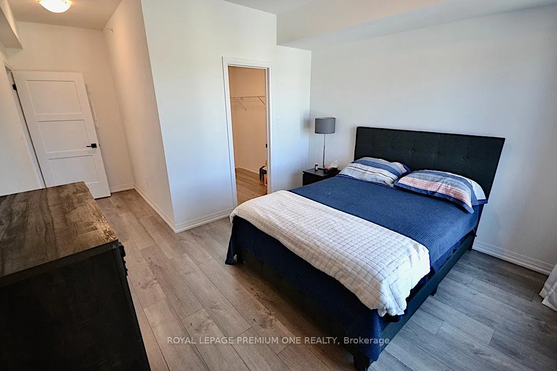 Photo 21 of Unit 114, 15 Kneeshaw Drive, Barrie, Rural Barrie Southeast — HOMEH