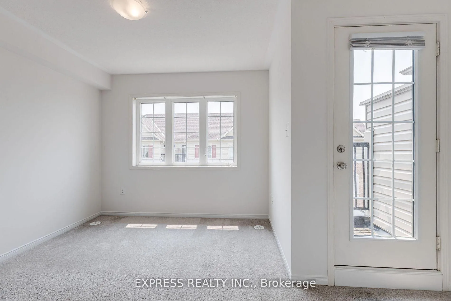 Photo 28 of 36 Pony Path, Oshawa, Windfields — HOMEH