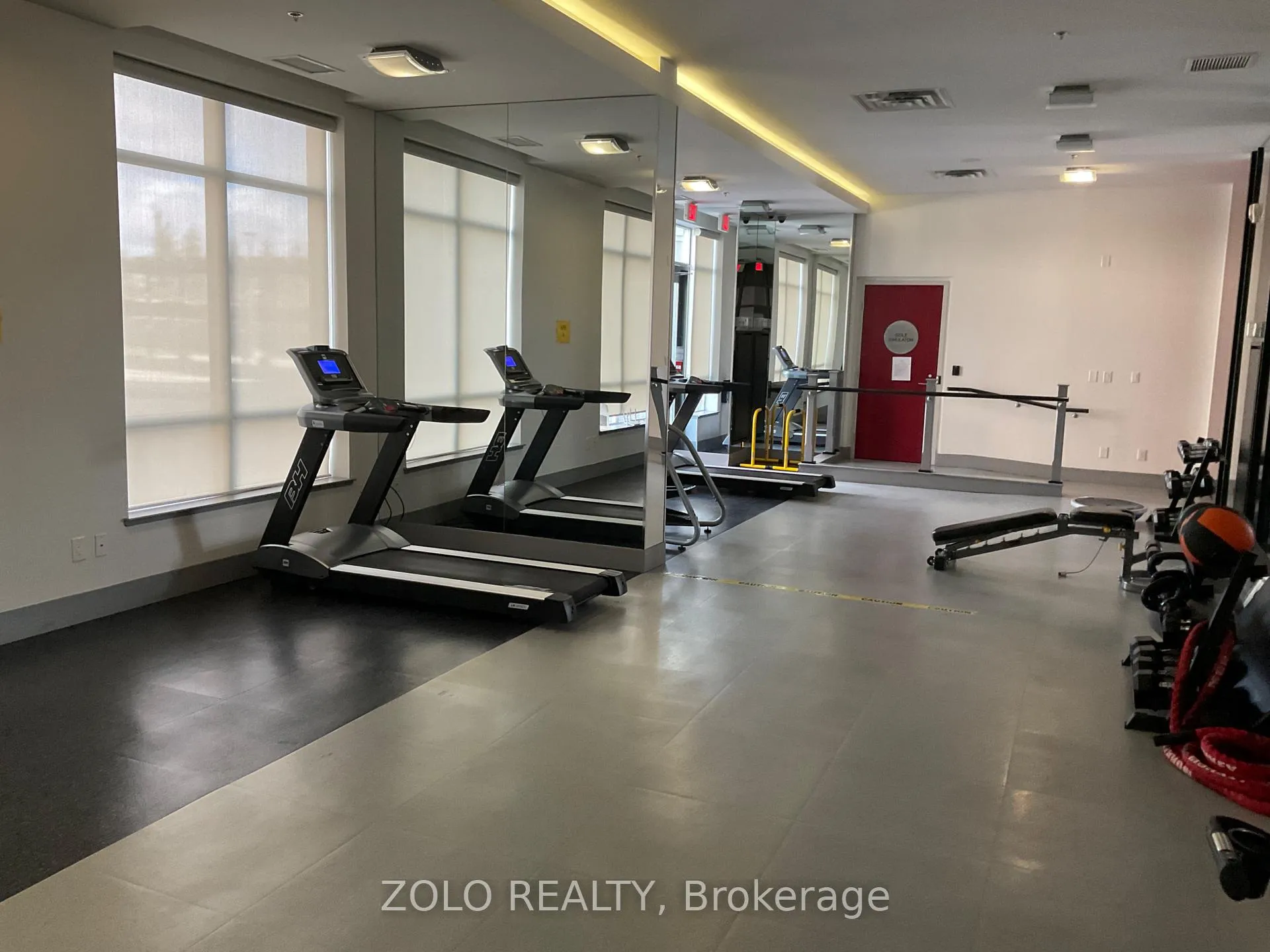 Photo 4 of Unit 302, 540 Bur Oak Avenue, Markham, Berczy — HOMEH