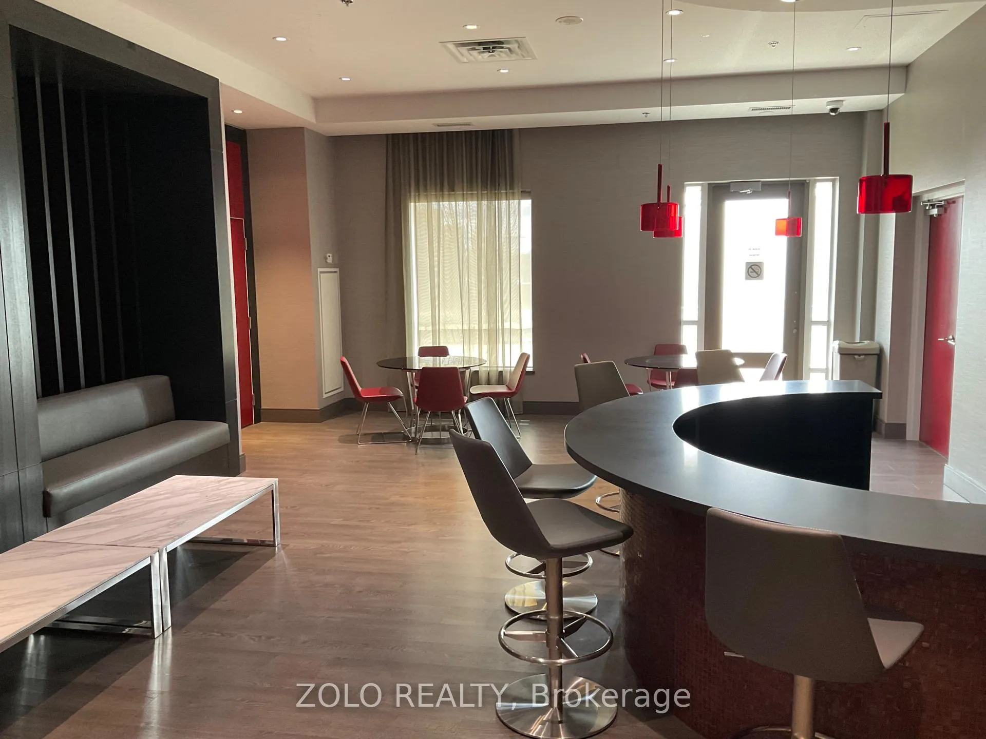 Photo 9 of Unit 302, 540 Bur Oak Avenue, Markham, Berczy — HOMEH