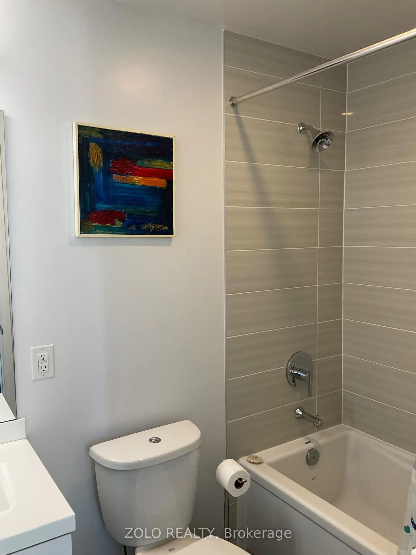 Photo 17 of Unit 302, 540 Bur Oak Avenue, Markham, Berczy — HOMEH