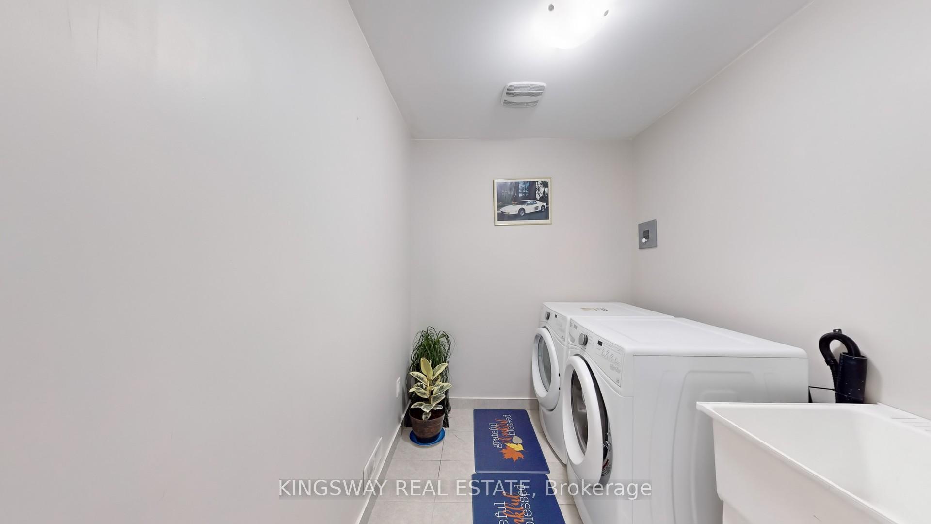 Photo 11 of 74 Doris Pawley Crescent, Caledon, Rural Caledon — HOMEH