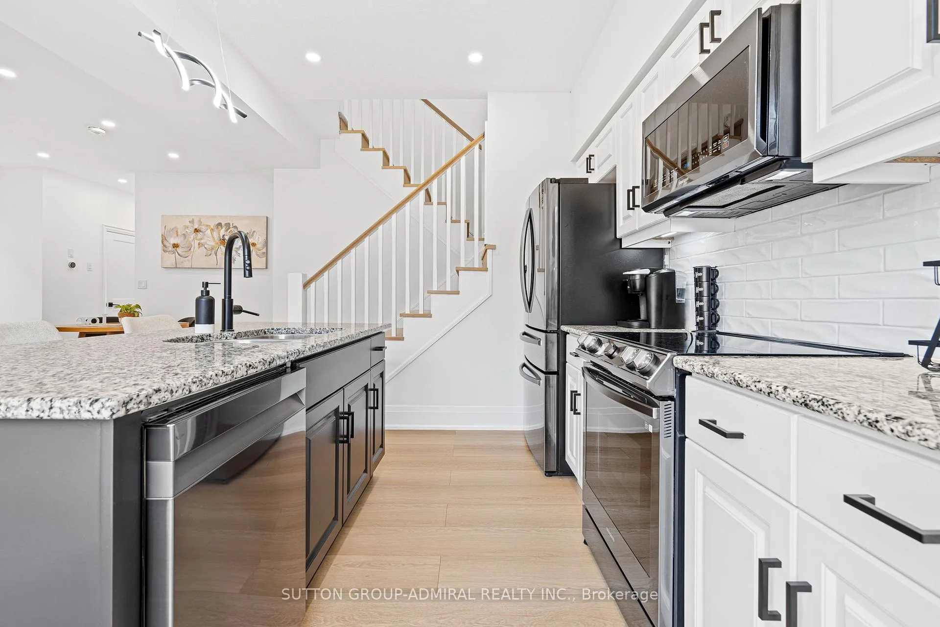 Photo 9 of 1026 Wright Drive, Midland — HOMEH