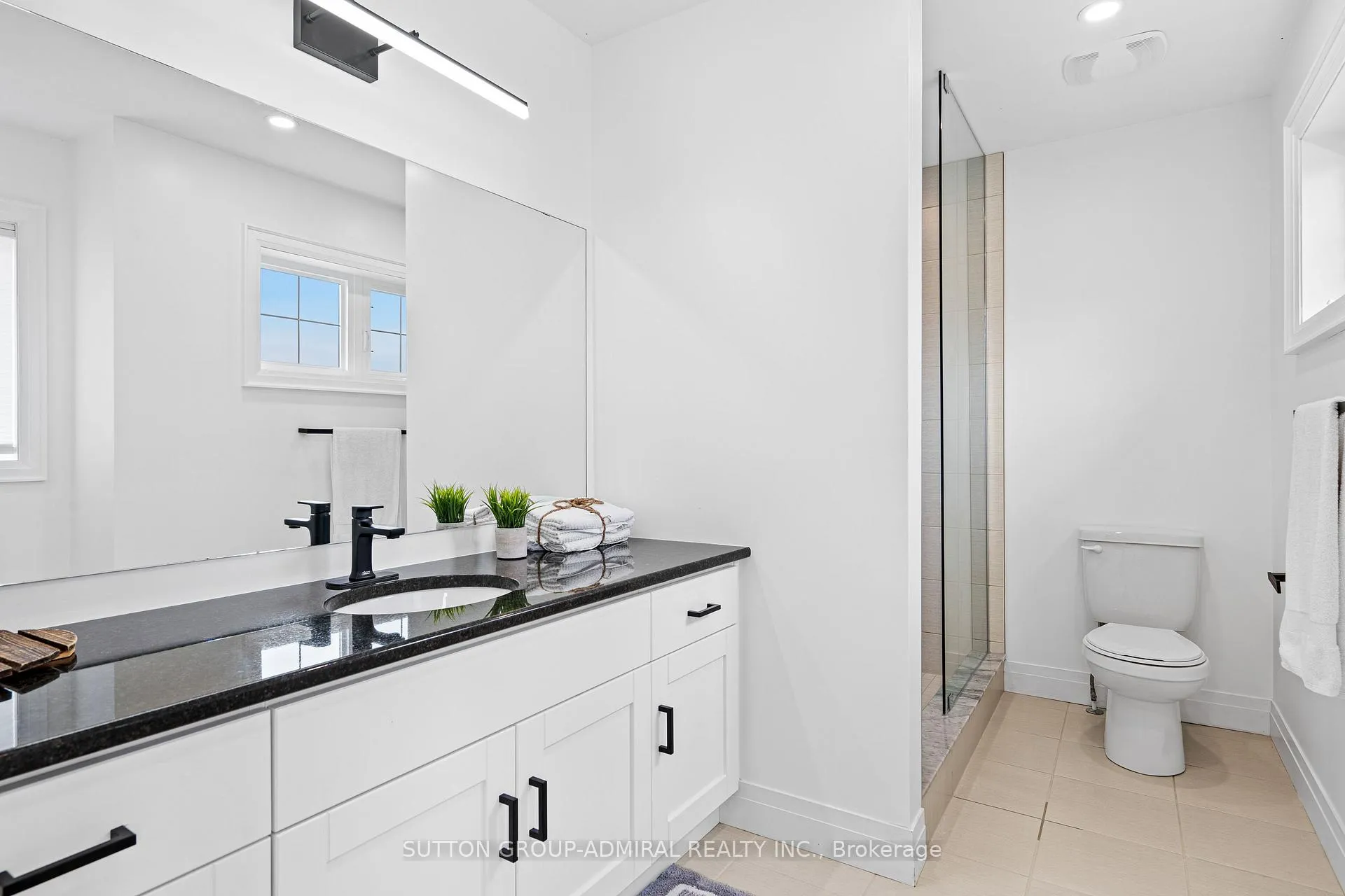 Photo 16 of 1026 Wright Drive, Midland — HOMEH