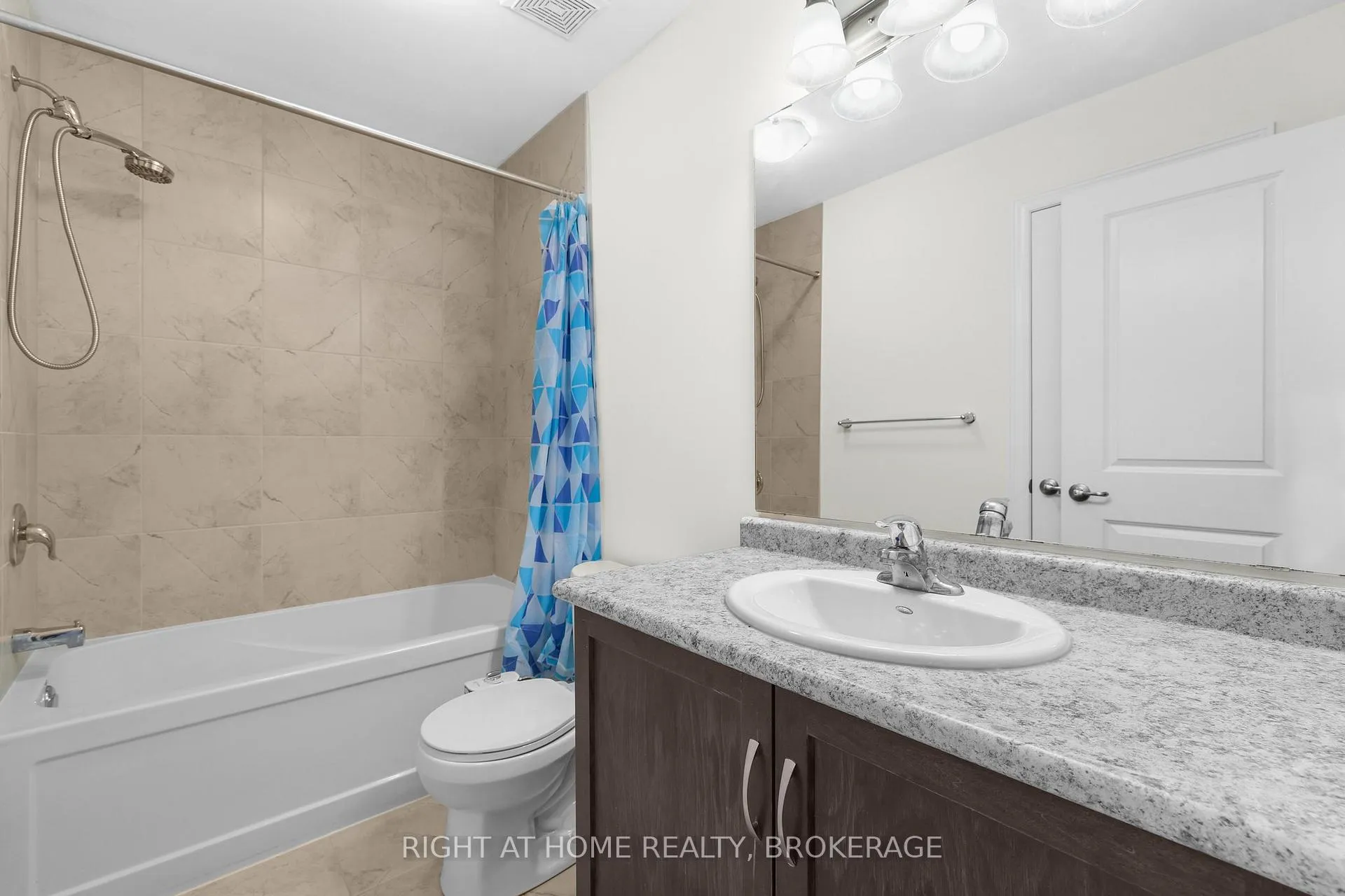 Photo 20 of Unit 3, 377 Glancaster Road W, Hamilton, Ancaster — HOMEH