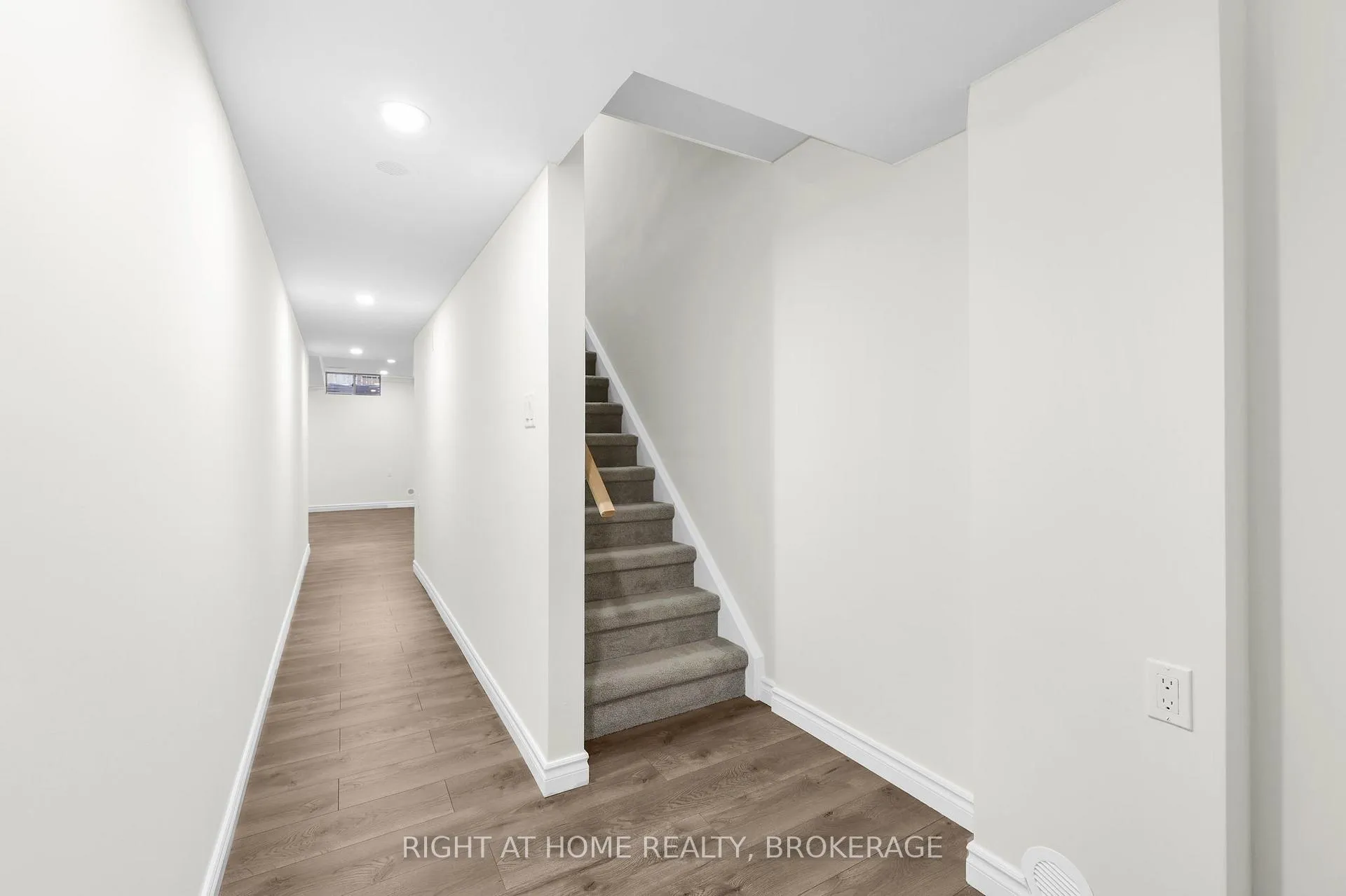 Photo 28 of Unit 3, 377 Glancaster Road W, Hamilton, Ancaster — HOMEH