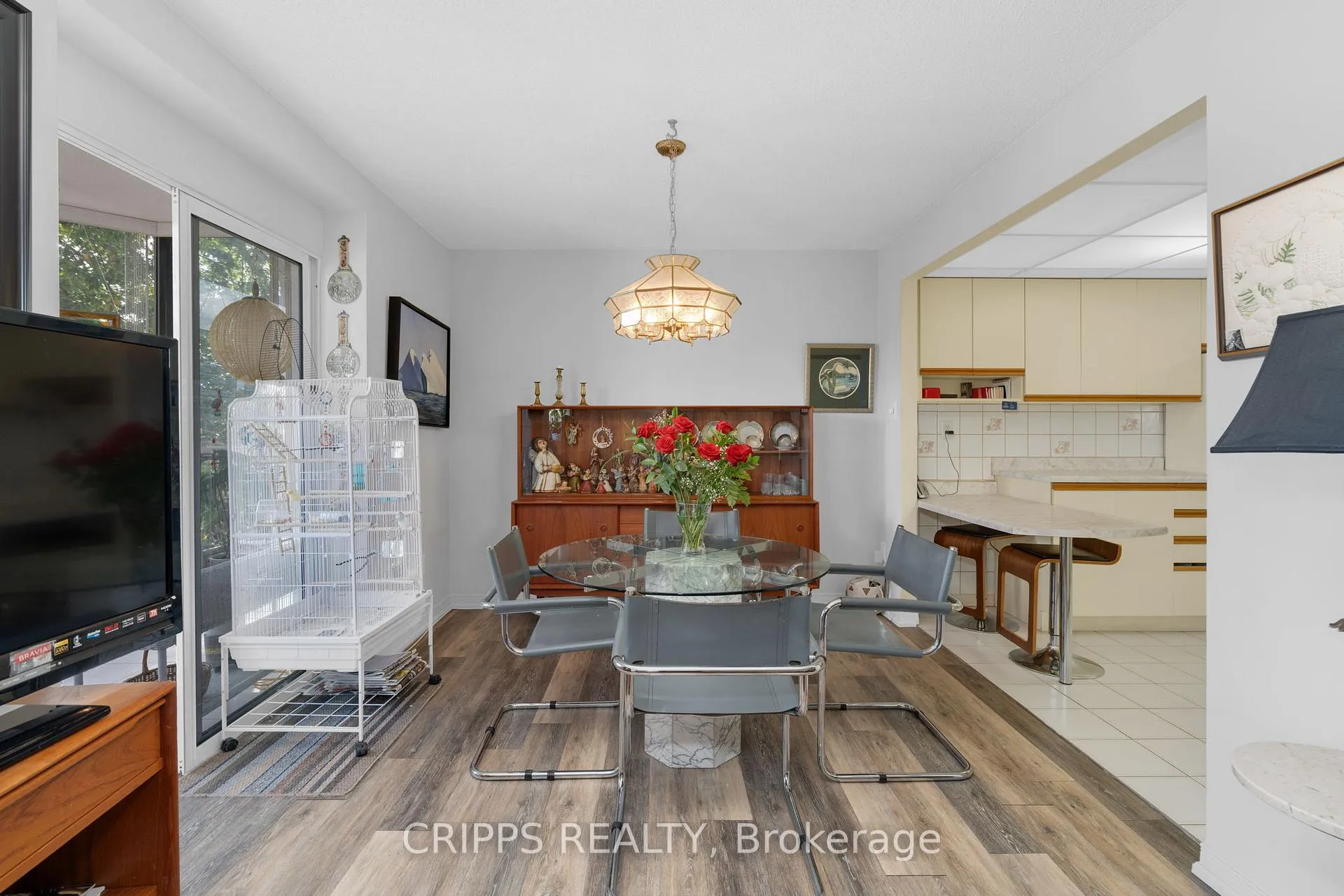 Photo 7 of Unit 405, 291 Blake Street, Barrie, North Shore — HOMEH