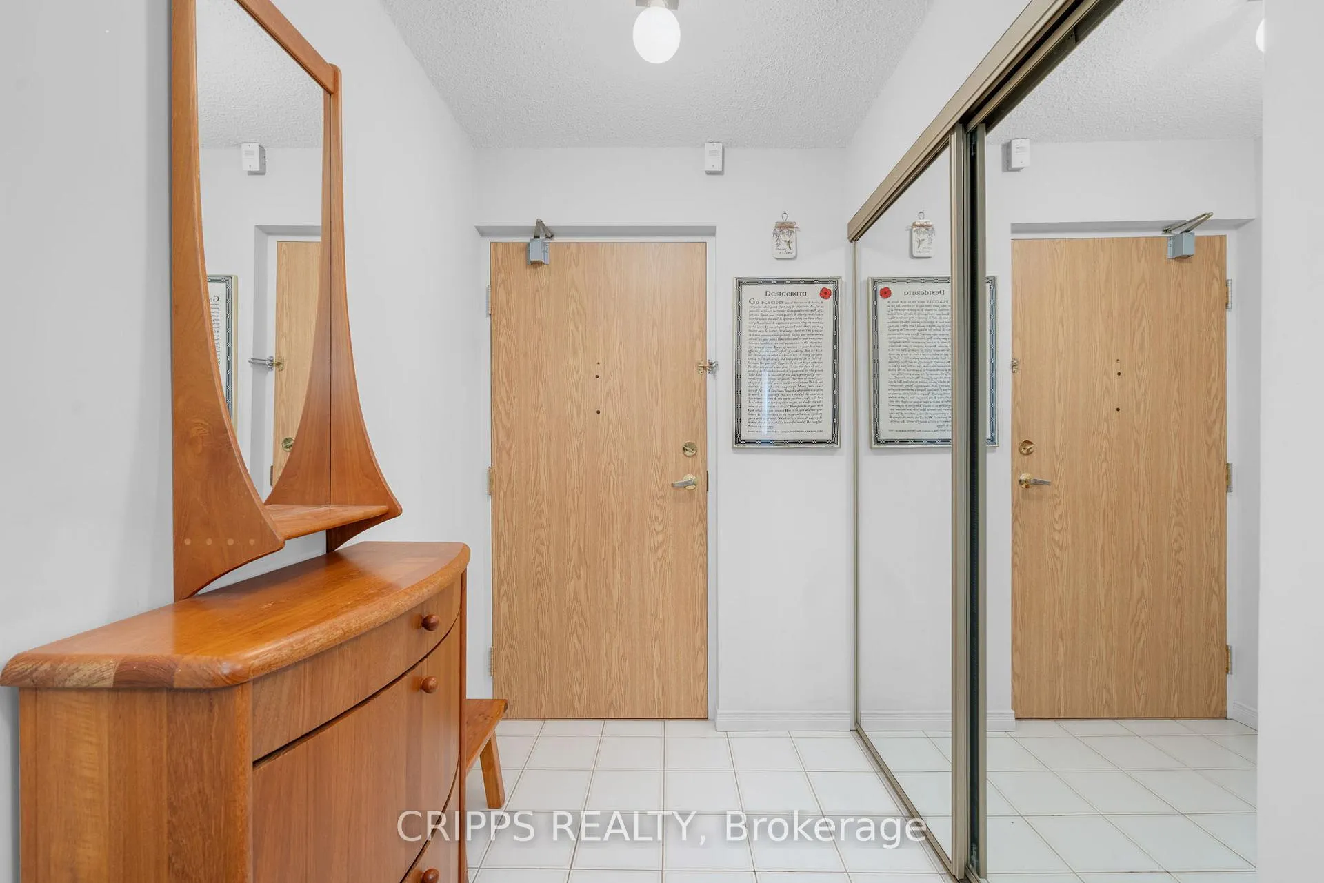 Photo 10 of Unit 405, 291 Blake Street, Barrie, North Shore — HOMEH