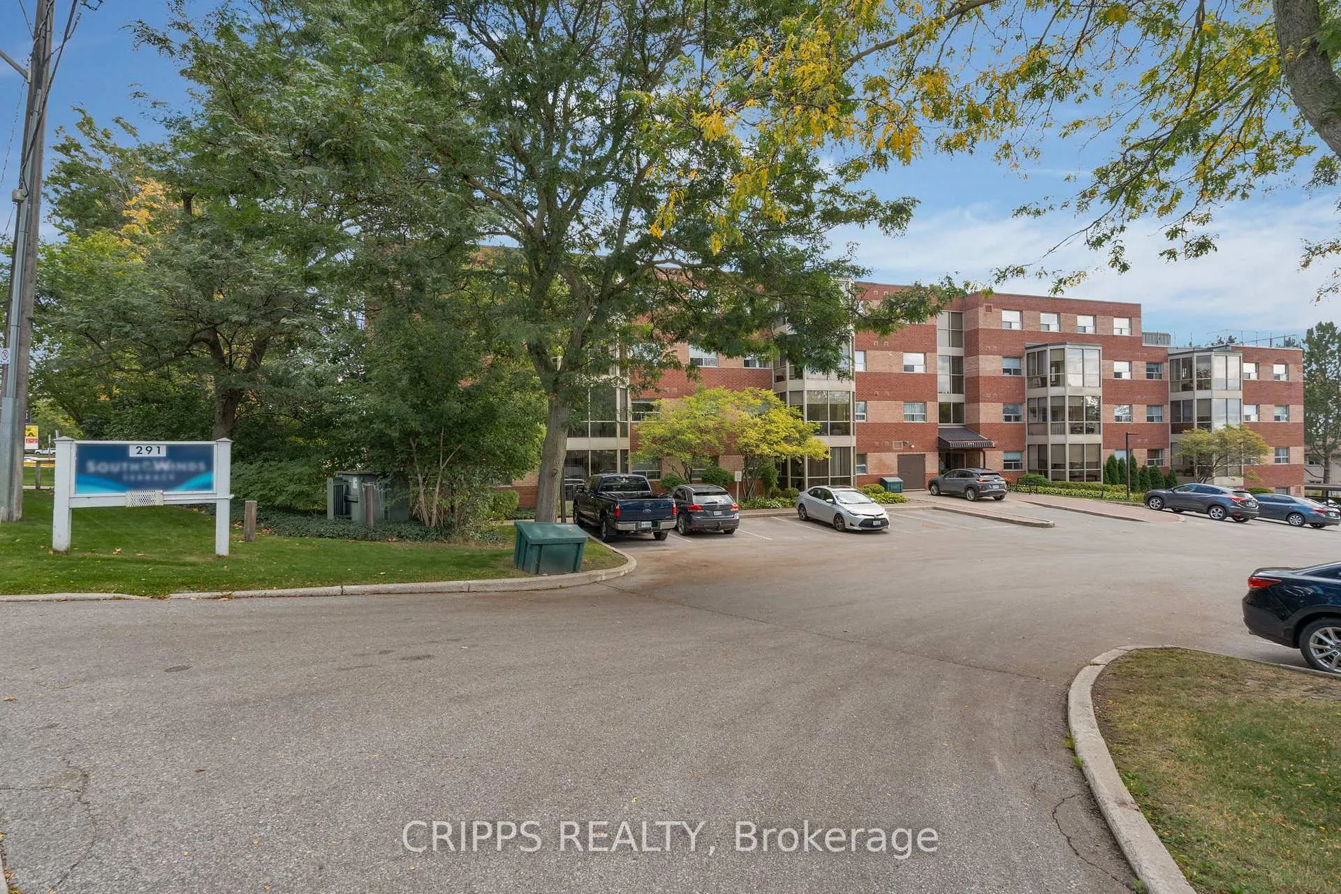 Photo 11 of Unit 405, 291 Blake Street, Barrie, North Shore — HOMEH
