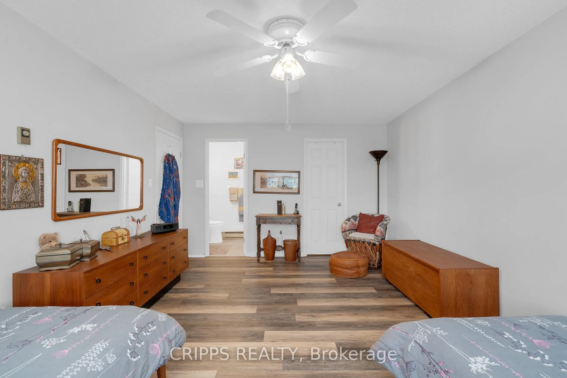 Photo 17 of Unit 405, 291 Blake Street, Barrie, North Shore — HOMEH