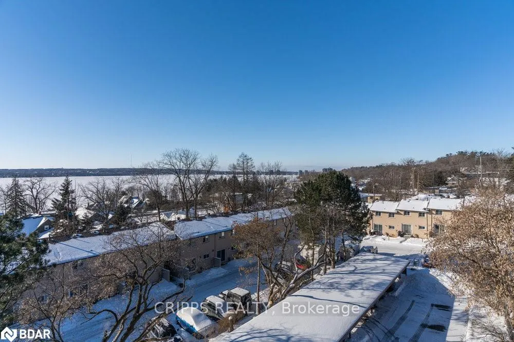 Photo 37 of Unit 405, 291 Blake Street, Barrie, North Shore — HOMEH