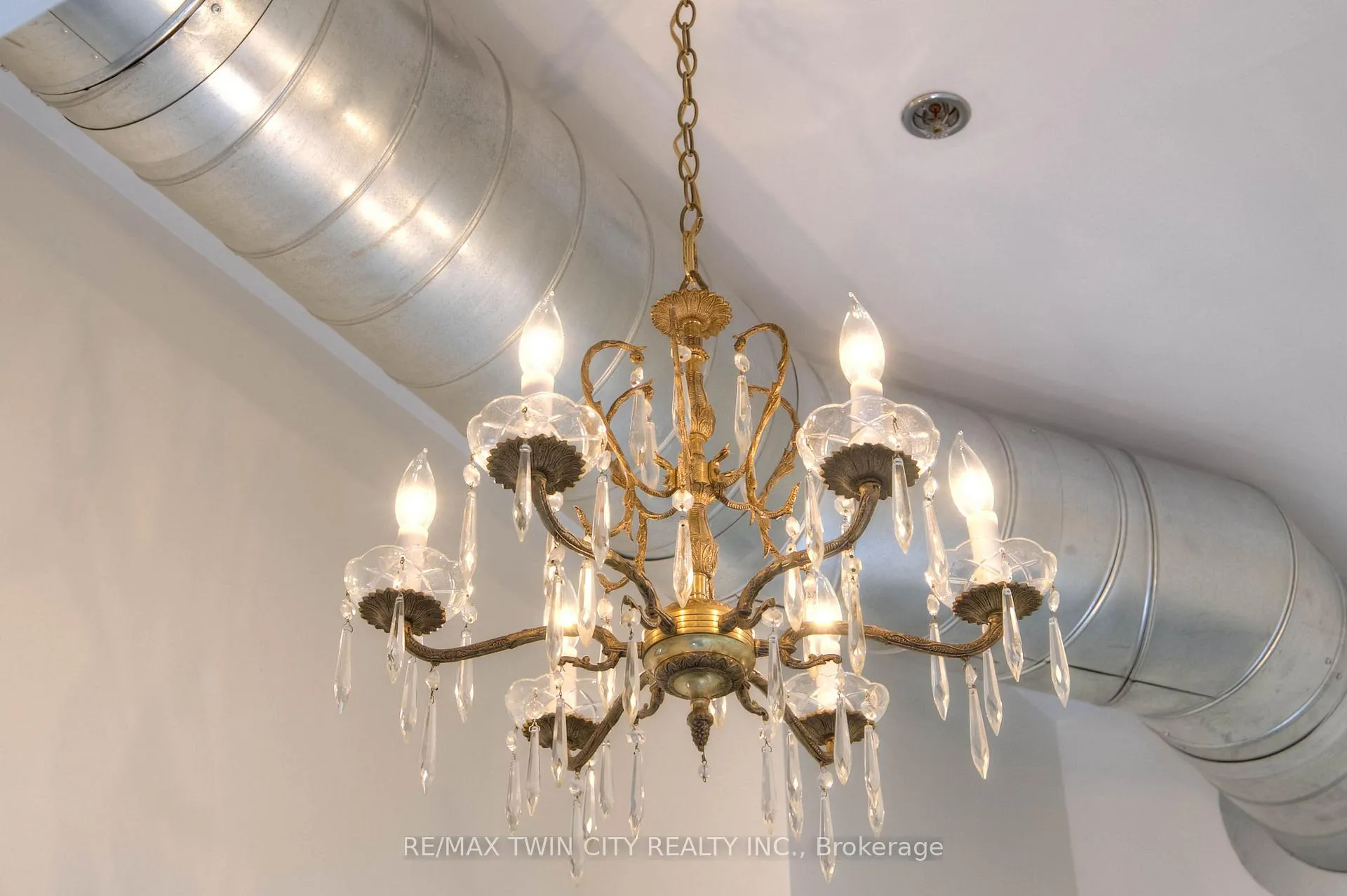 Photo 15 of Unit 404, 140 West River Street, Brant, Paris — HOMEH