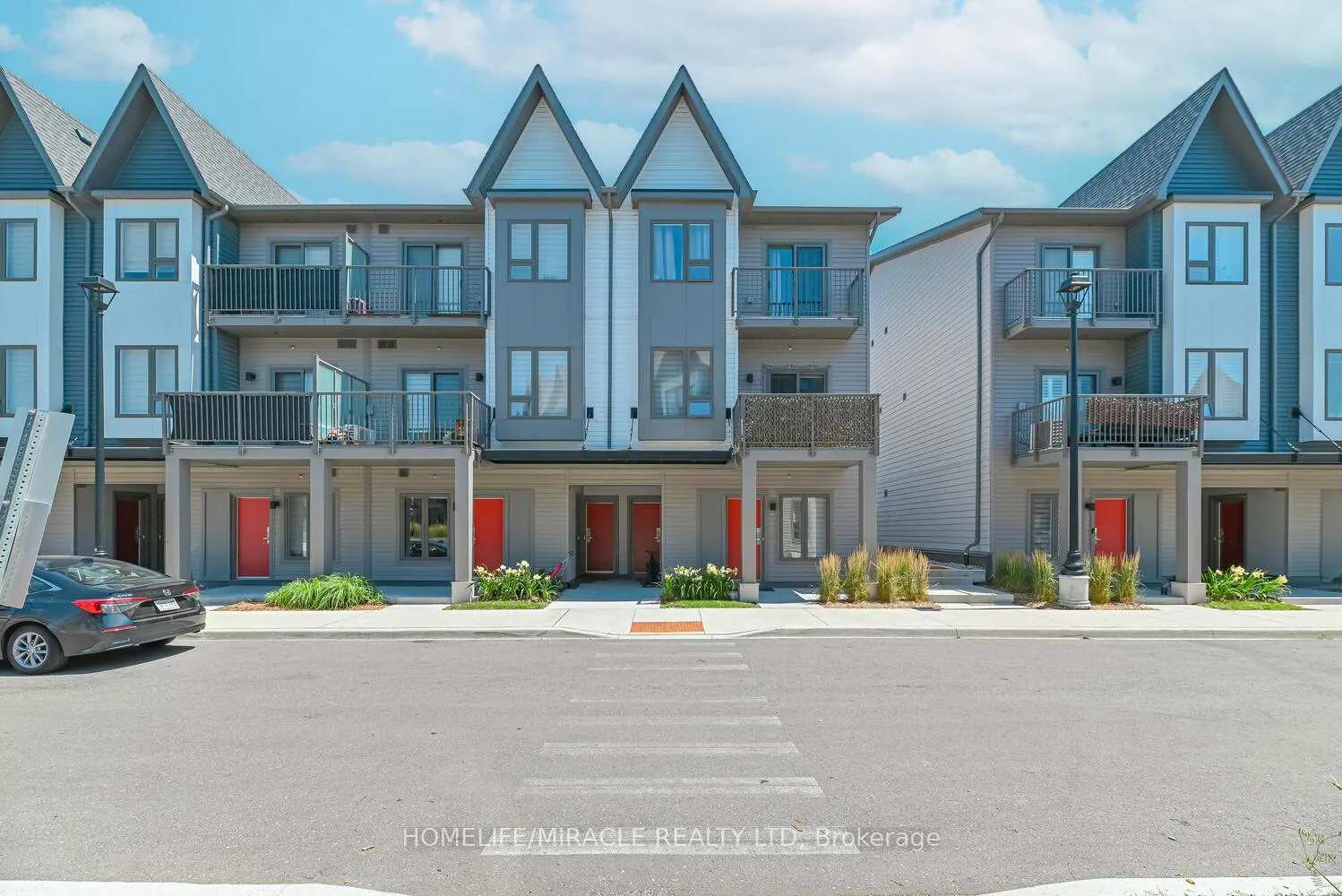 Photo 1 of Unit 723, 2635 William Jackson Drive, Pickering, Duffin Heights — HOMEH
