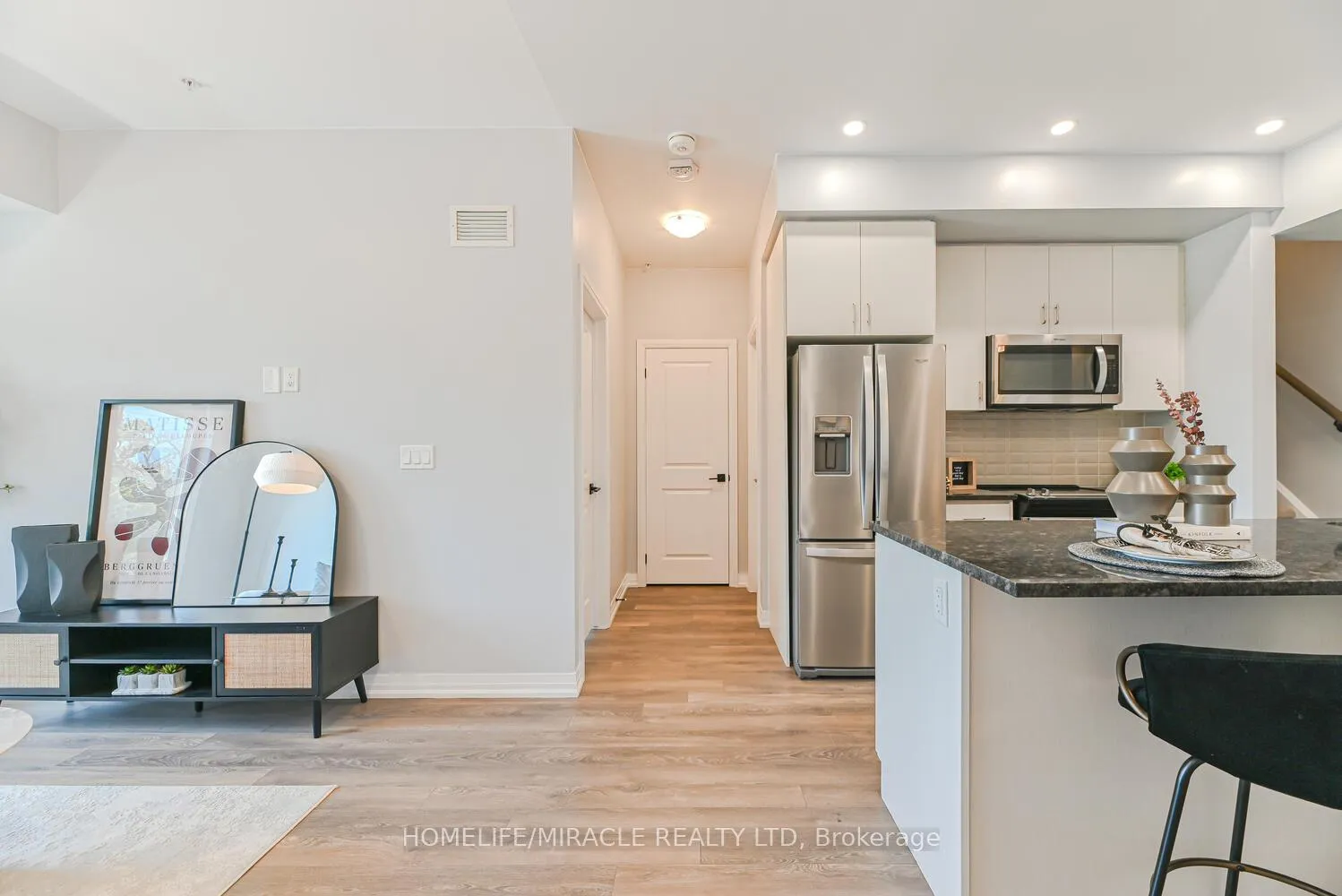 Photo 12 of Unit 723, 2635 William Jackson Drive, Pickering, Duffin Heights — HOMEH