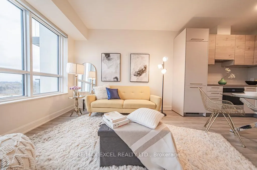 Photo 3 of Unit 1008, 12 Gandhi Lane, Markham, Commerce Valley — HOMEH