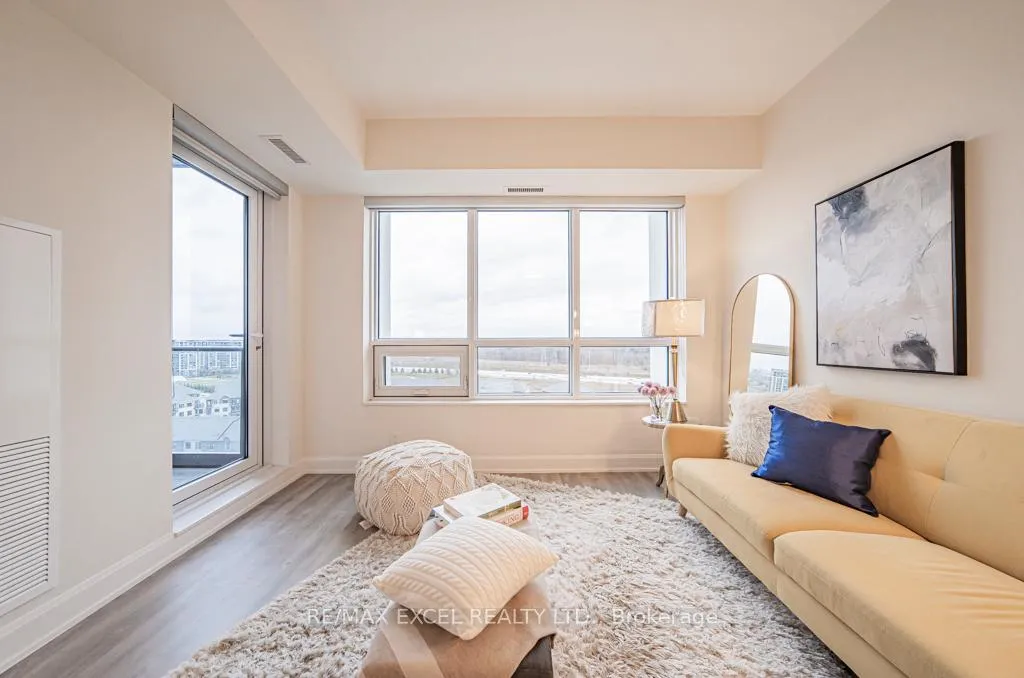 Photo 5 of Unit 1008, 12 Gandhi Lane, Markham, Commerce Valley — HOMEH