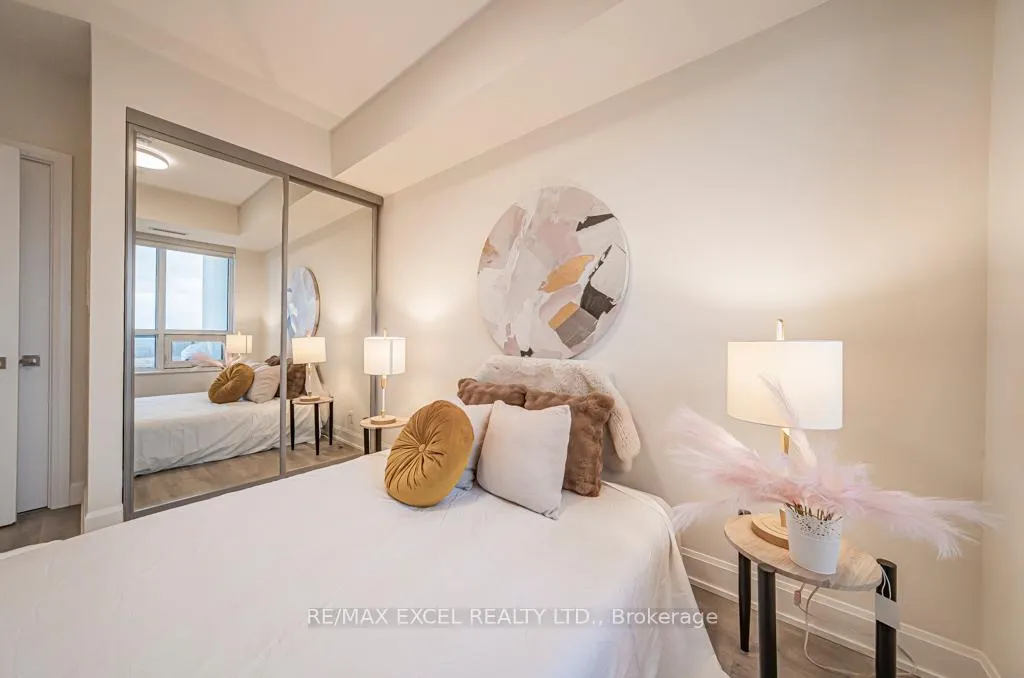 Photo 13 of Unit 1008, 12 Gandhi Lane, Markham, Commerce Valley — HOMEH