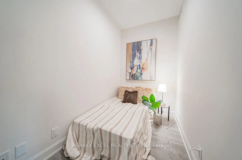 Photo 15 of Unit 1008, 12 Gandhi Lane, Markham, Commerce Valley — HOMEH