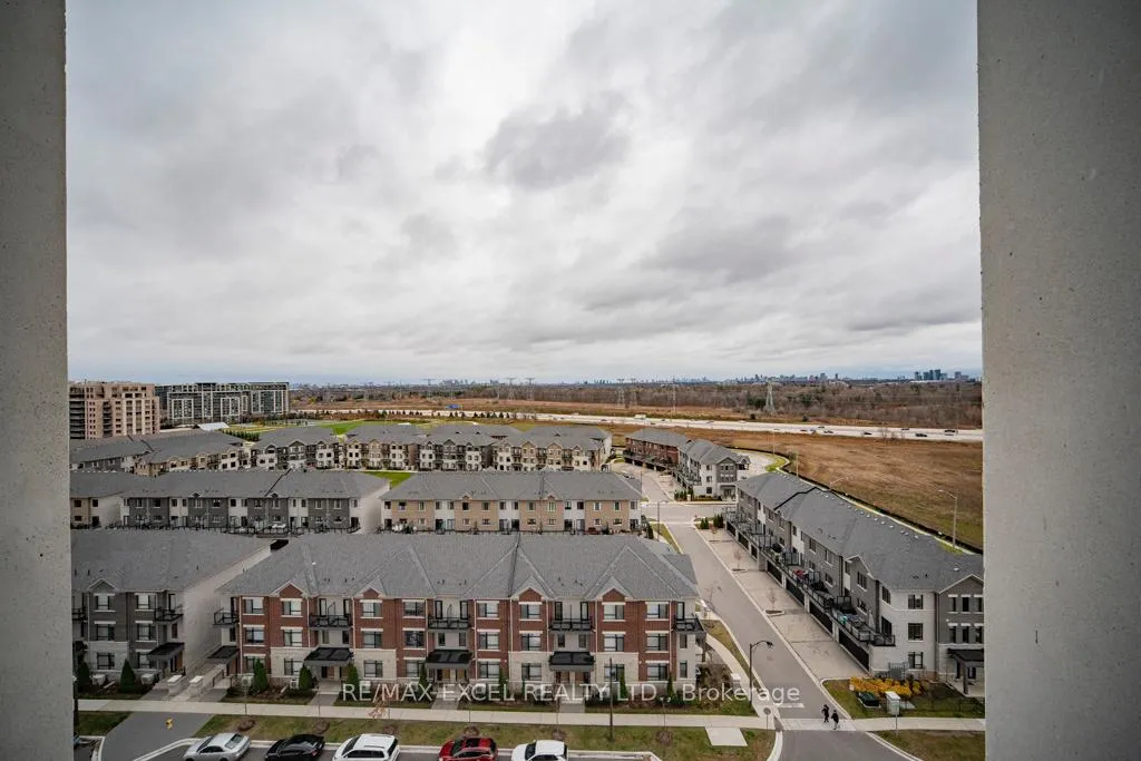 Photo 18 of Unit 1008, 12 Gandhi Lane, Markham, Commerce Valley — HOMEH
