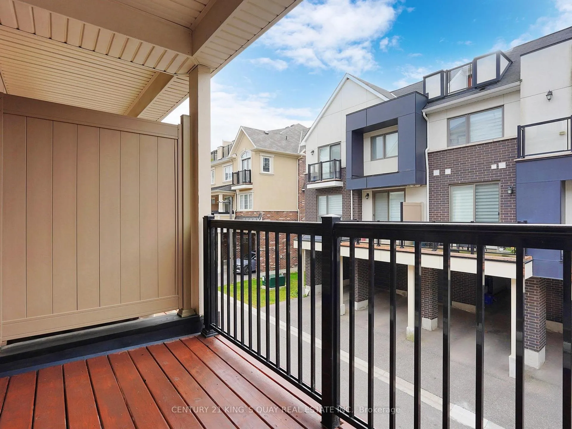 Photo 24 of 9 Frederick Wilson Avenue, Markham, Cornell — HOMEH
