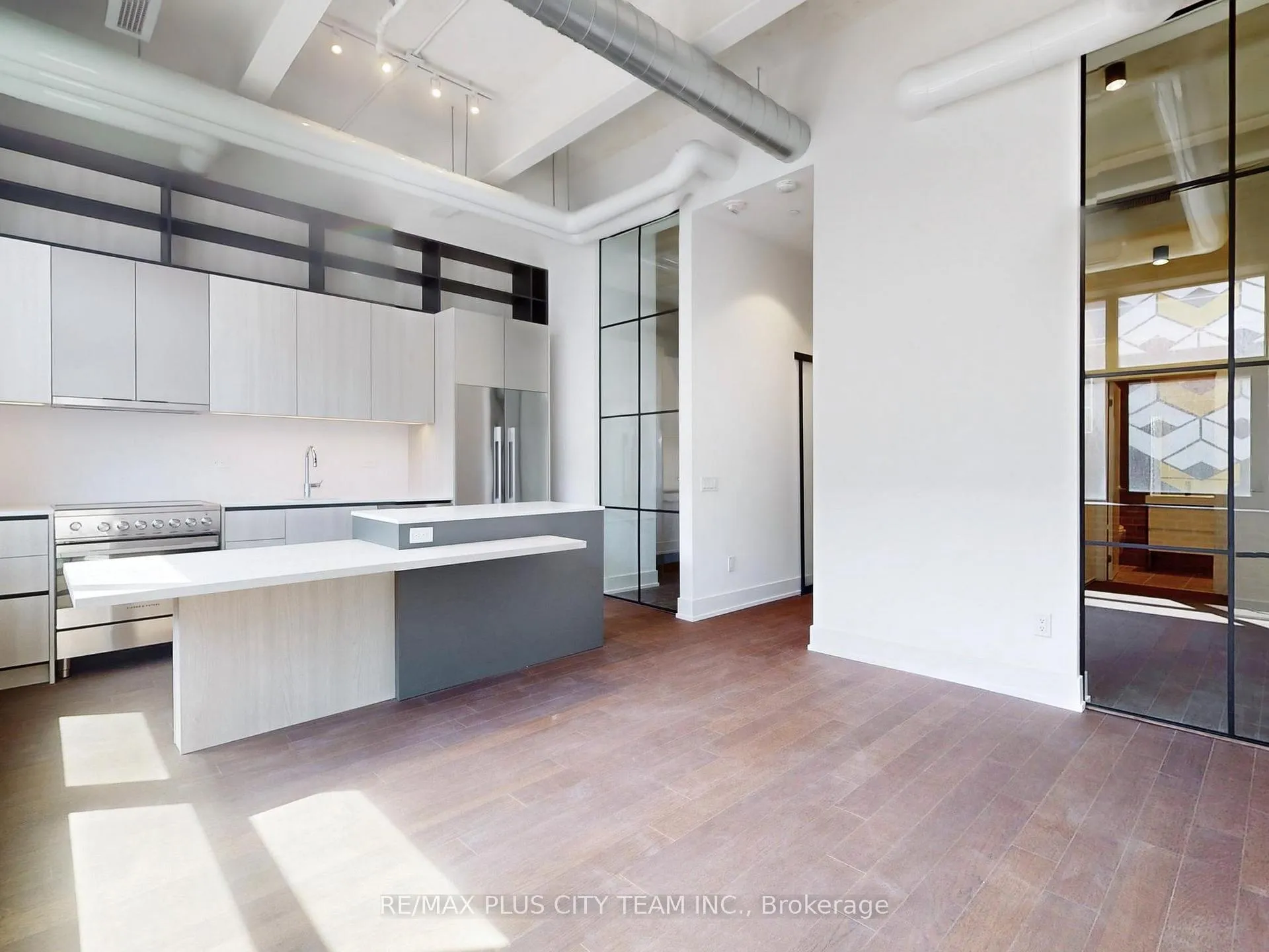 Photo 4 of Unit 206, 150 Logan Avenue, Toronto, South Riverdale — HOMEH