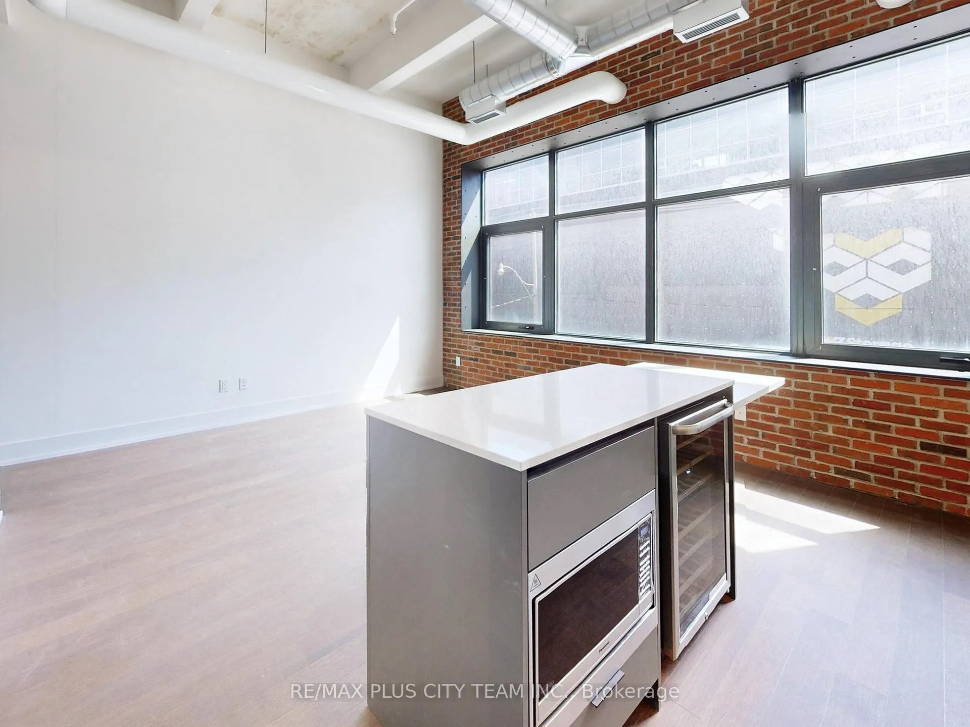 Photo 5 of Unit 206, 150 Logan Avenue, Toronto, South Riverdale — HOMEH