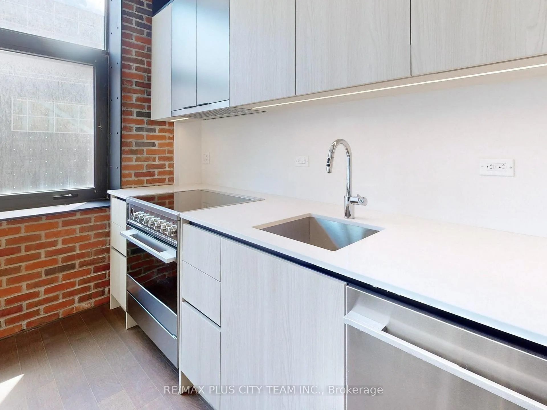 Photo 6 of Unit 206, 150 Logan Avenue, Toronto, South Riverdale — HOMEH