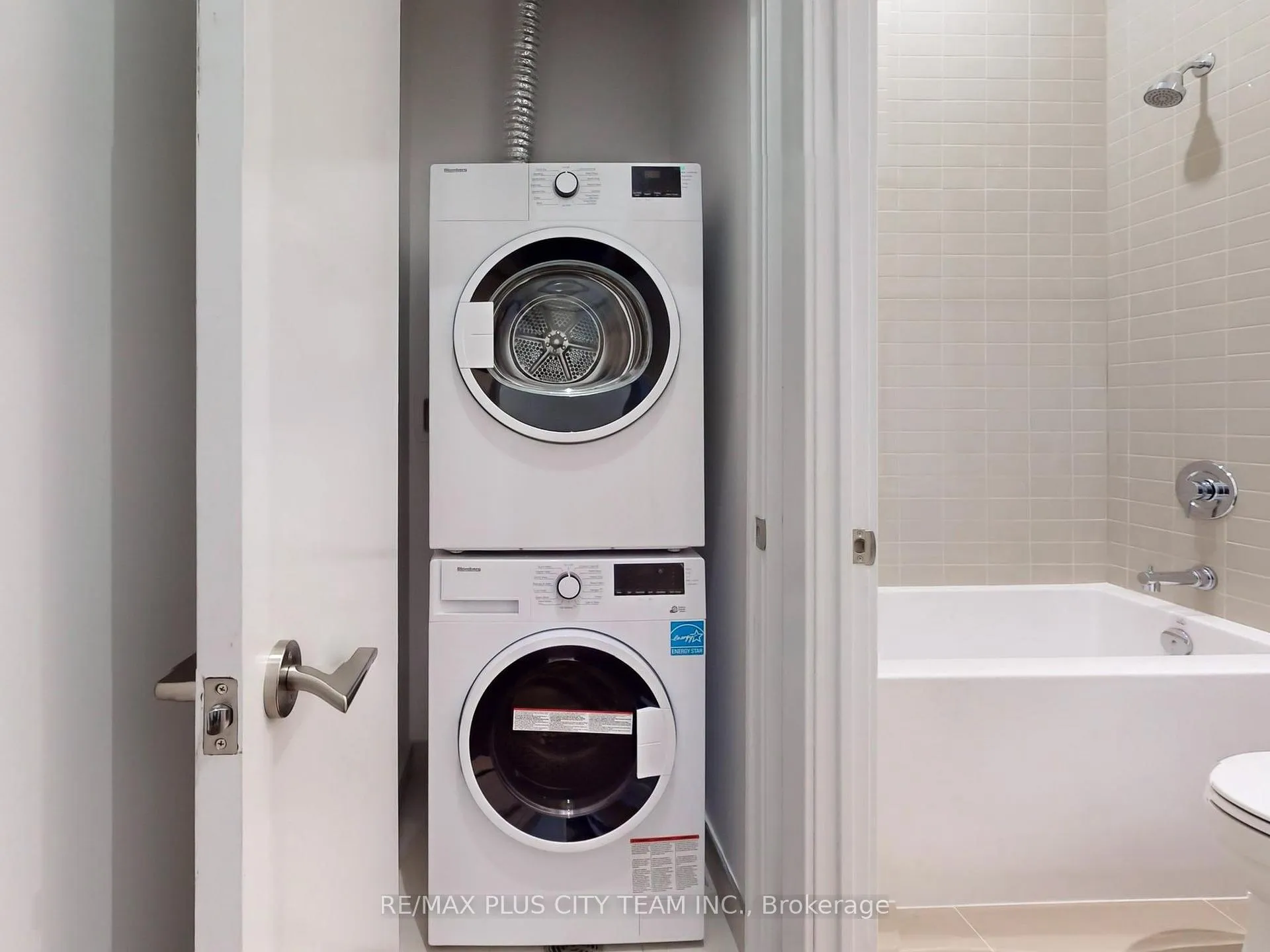 Photo 16 of Unit 206, 150 Logan Avenue, Toronto, South Riverdale — HOMEH
