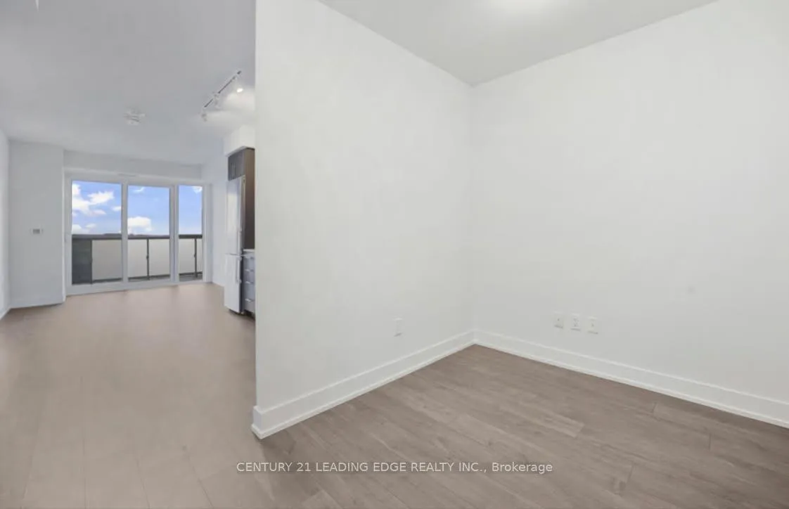 Photo 3 of Unit 2112, 2550 Simcoe Street N, Oshawa, Windfields — HOMEH