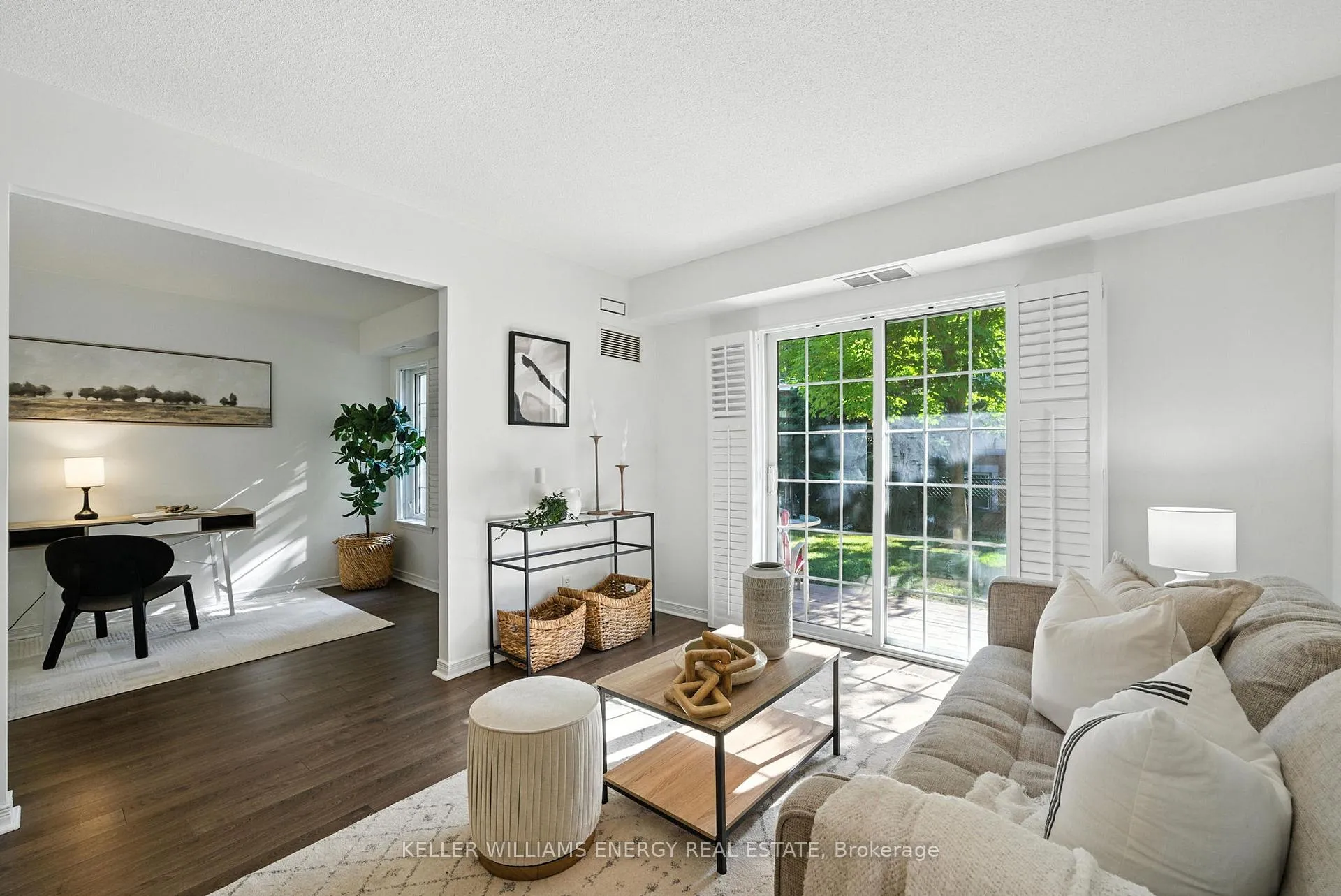 Photo 11 of Unit 110, 98 Aspen Spring Drive, Clarington, Bowmanville — HOMEH
