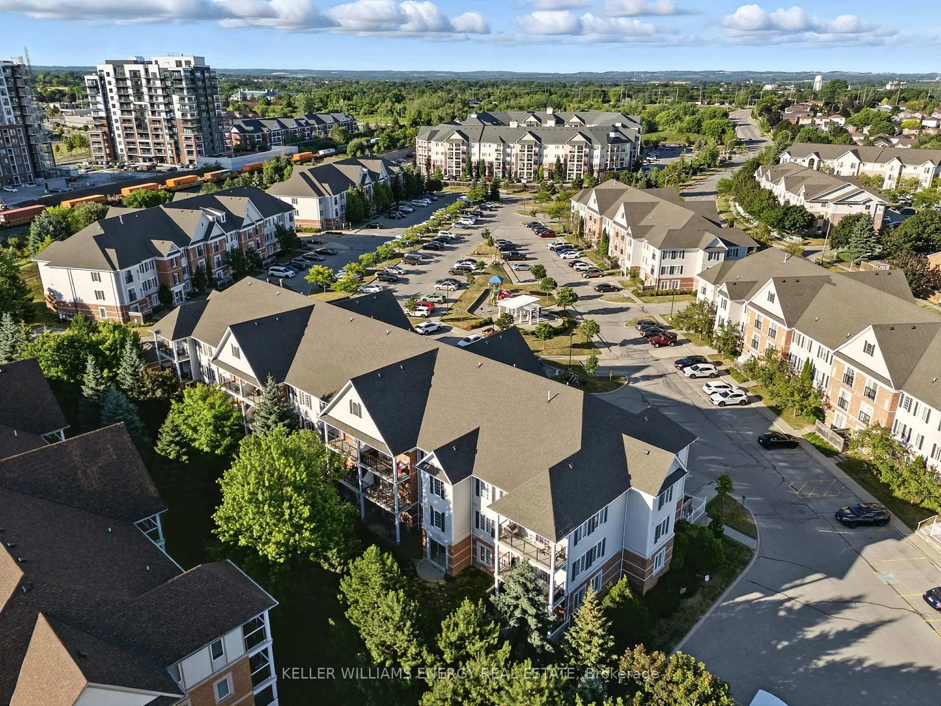 Photo 26 of Unit 110, 98 Aspen Spring Drive, Clarington, Bowmanville — HOMEH