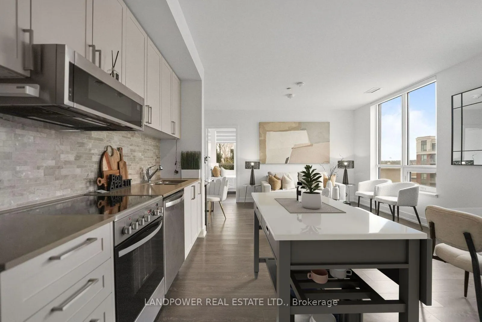 Photo 2 of Unit 706W, 268 Buchanan Drive, Markham, Unionville — HOMEH