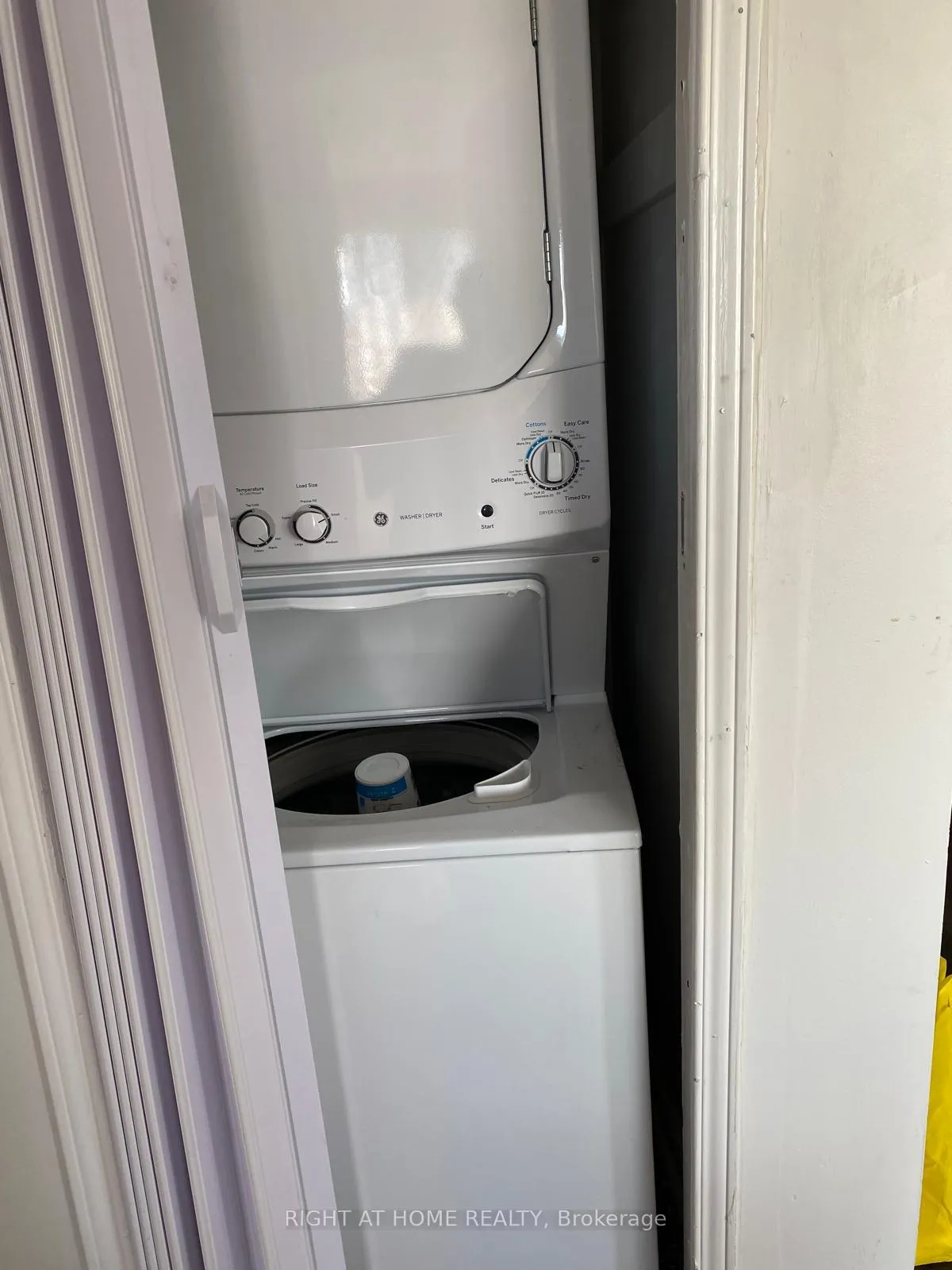 Photo 11 of Unit 1608, 715 Don Mills Road, Toronto, Flemingdon Park — HOMEH