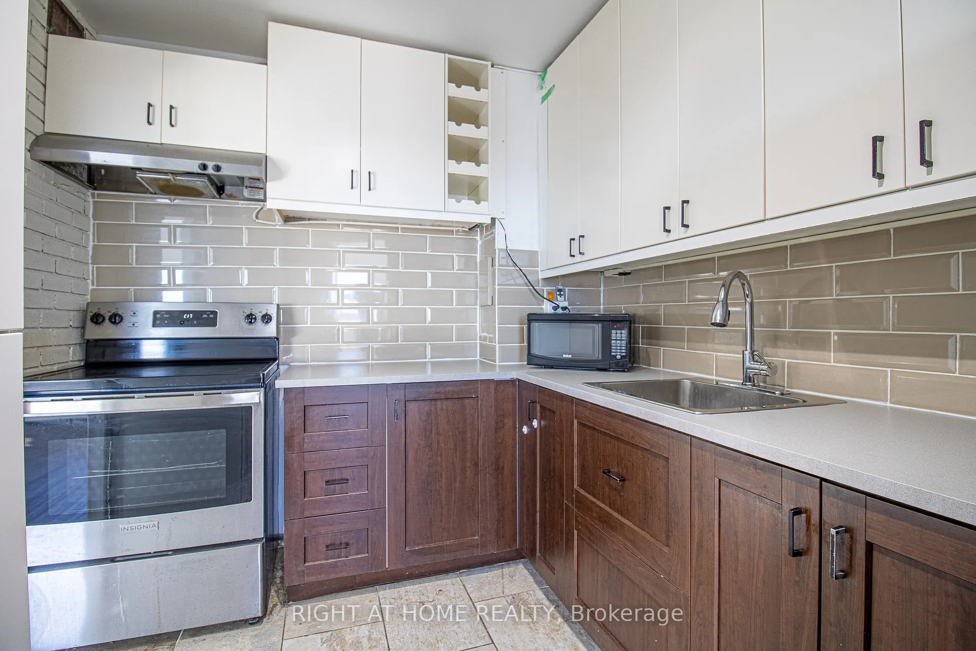 Photo 24 of Unit 1608, 715 Don Mills Road, Toronto, Flemingdon Park — HOMEH