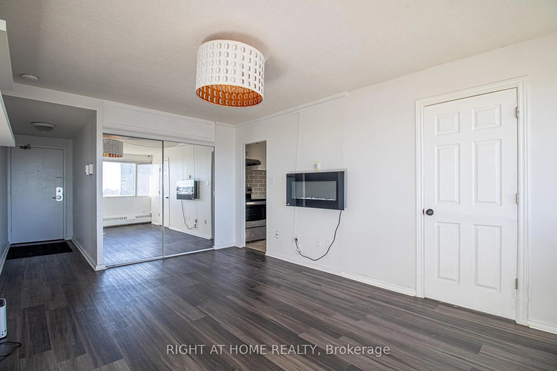 Photo 28 of Unit 1608, 715 Don Mills Road, Toronto, Flemingdon Park — HOMEH
